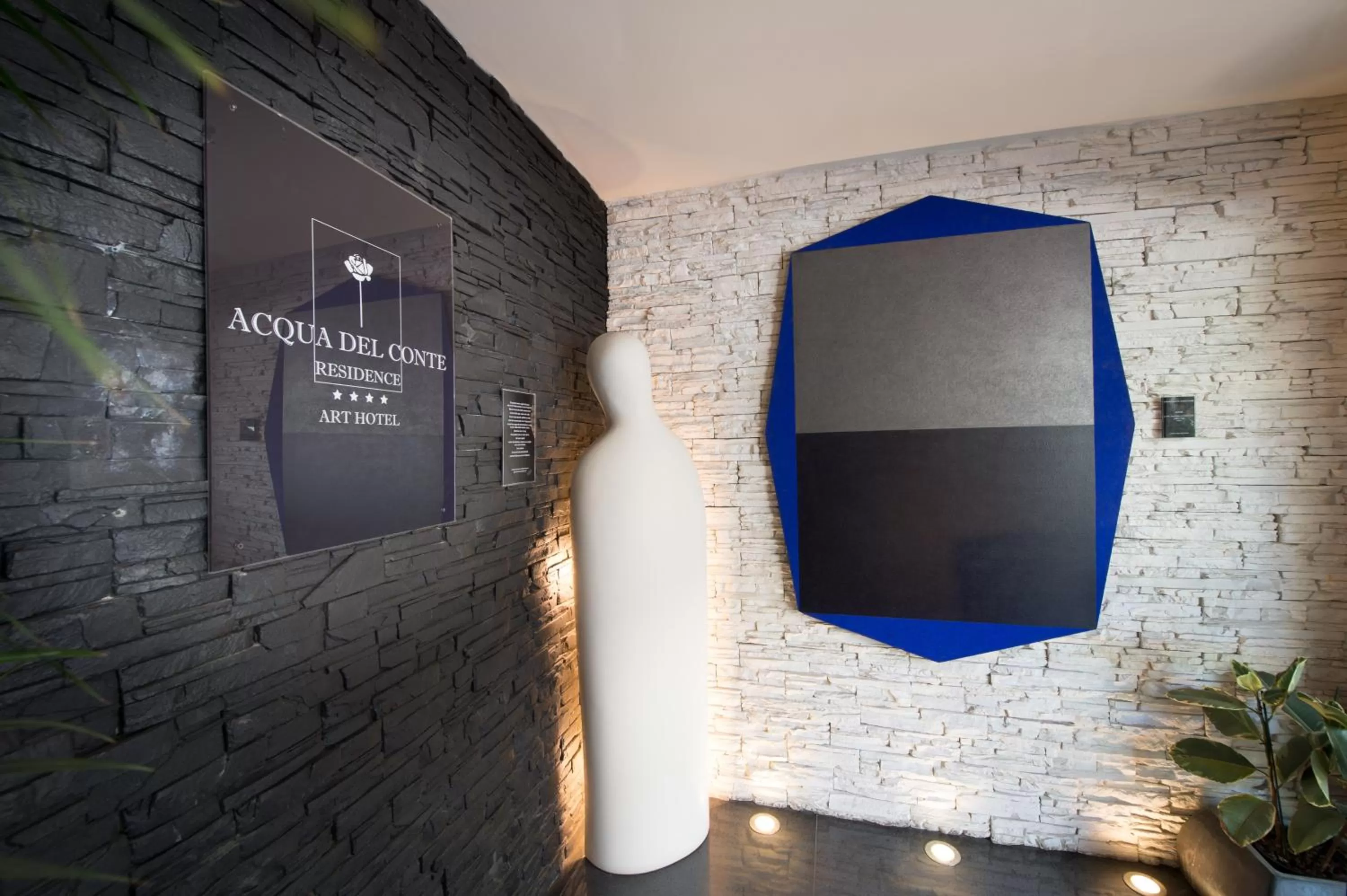 Property logo or sign in Residence Acqua del Conte