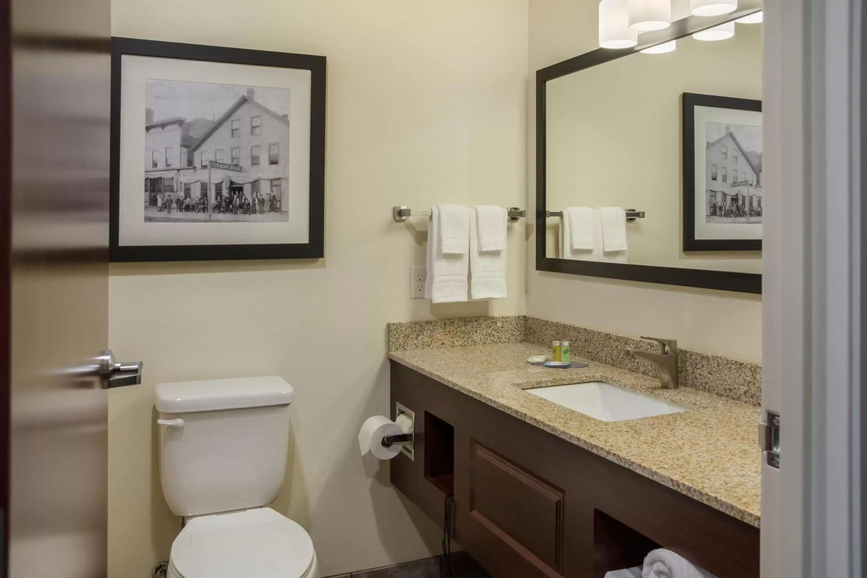 Toilet, Bathroom in Cobblestone Inn and Suites - Ashland