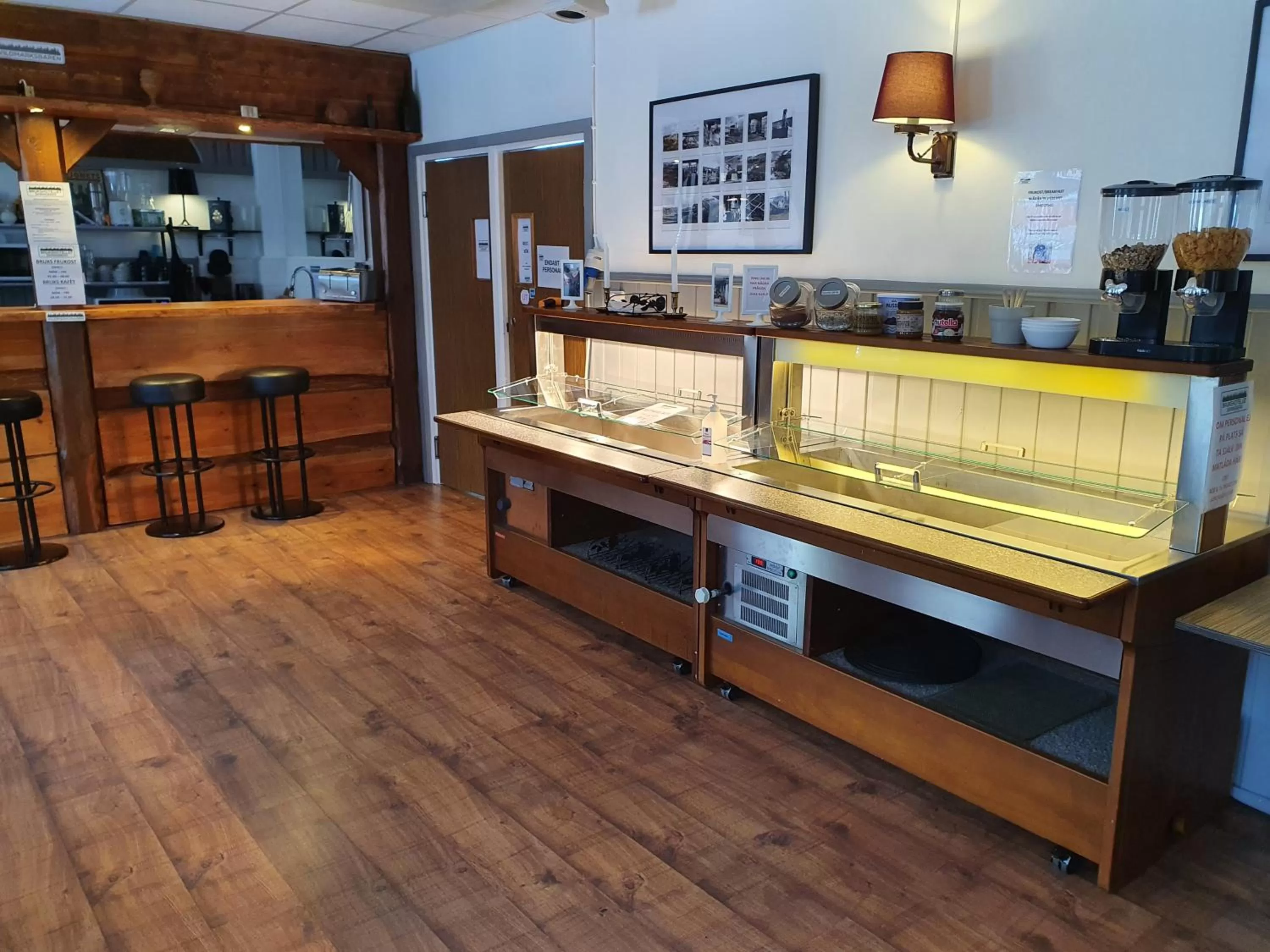 Restaurant/places to eat in Brukshotellet Skinnsberg