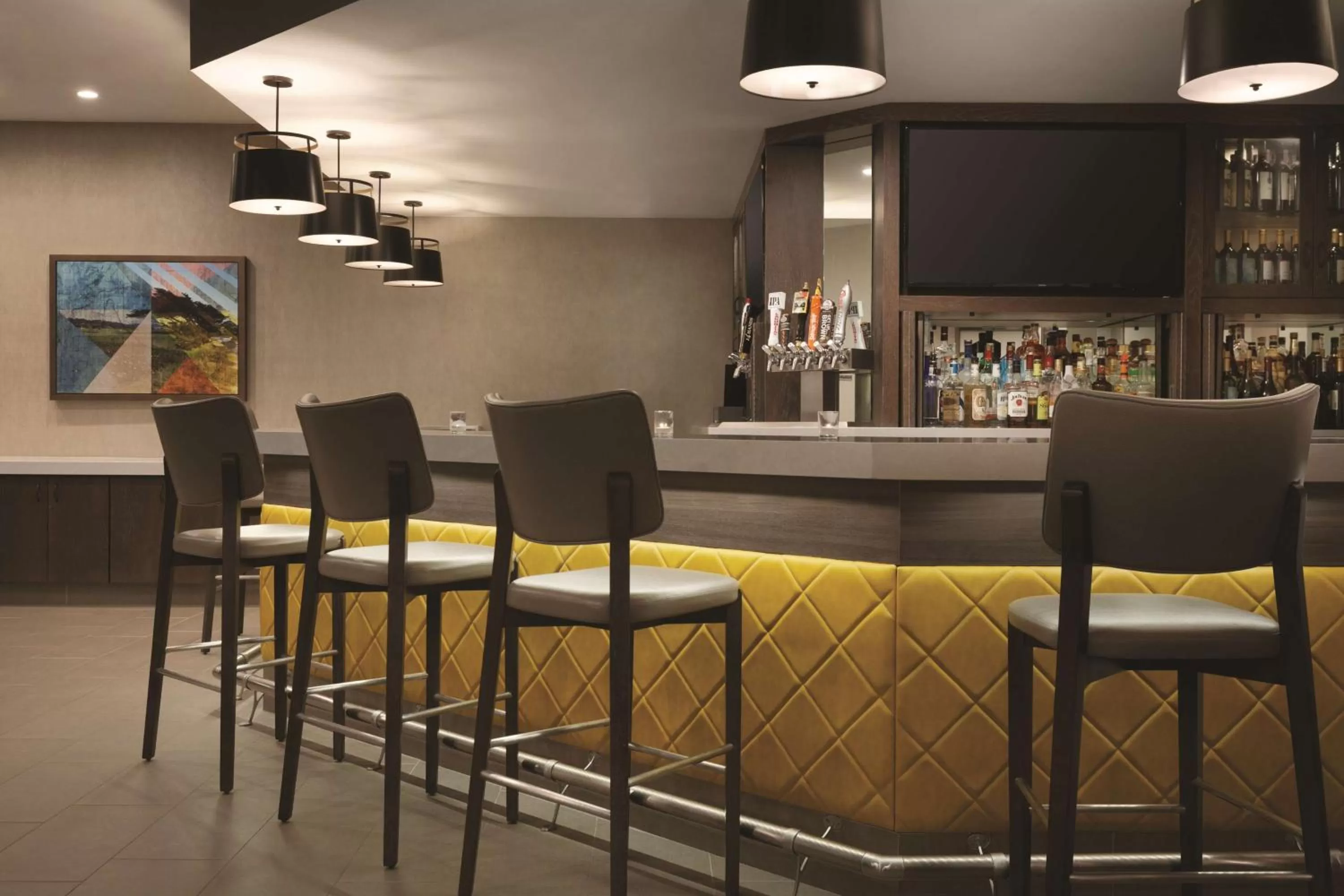 Lounge or bar in Embassy Suites by Hilton Brea - North Orange County