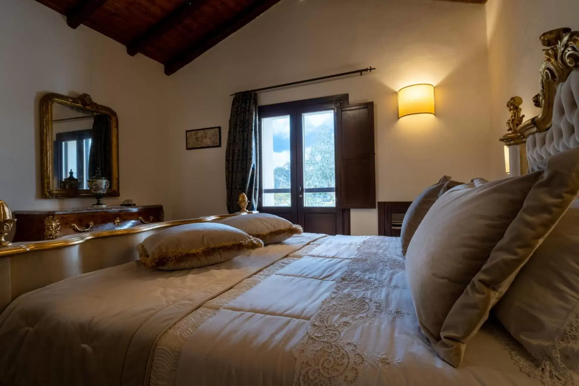 Bedroom, Bed in Villa del Gattopardo