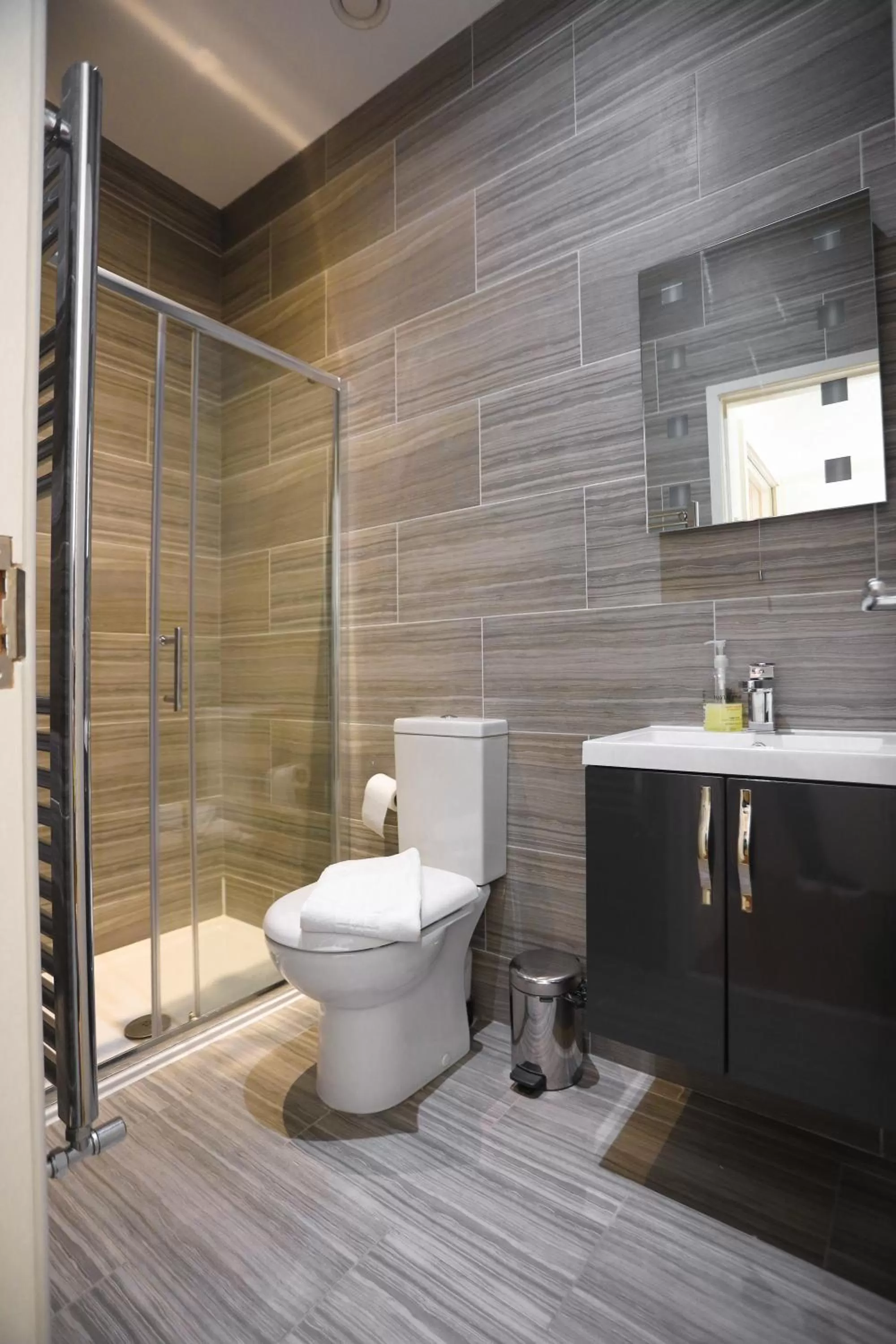 Bathroom in TiTiwangsa One Accomodation at Paddington