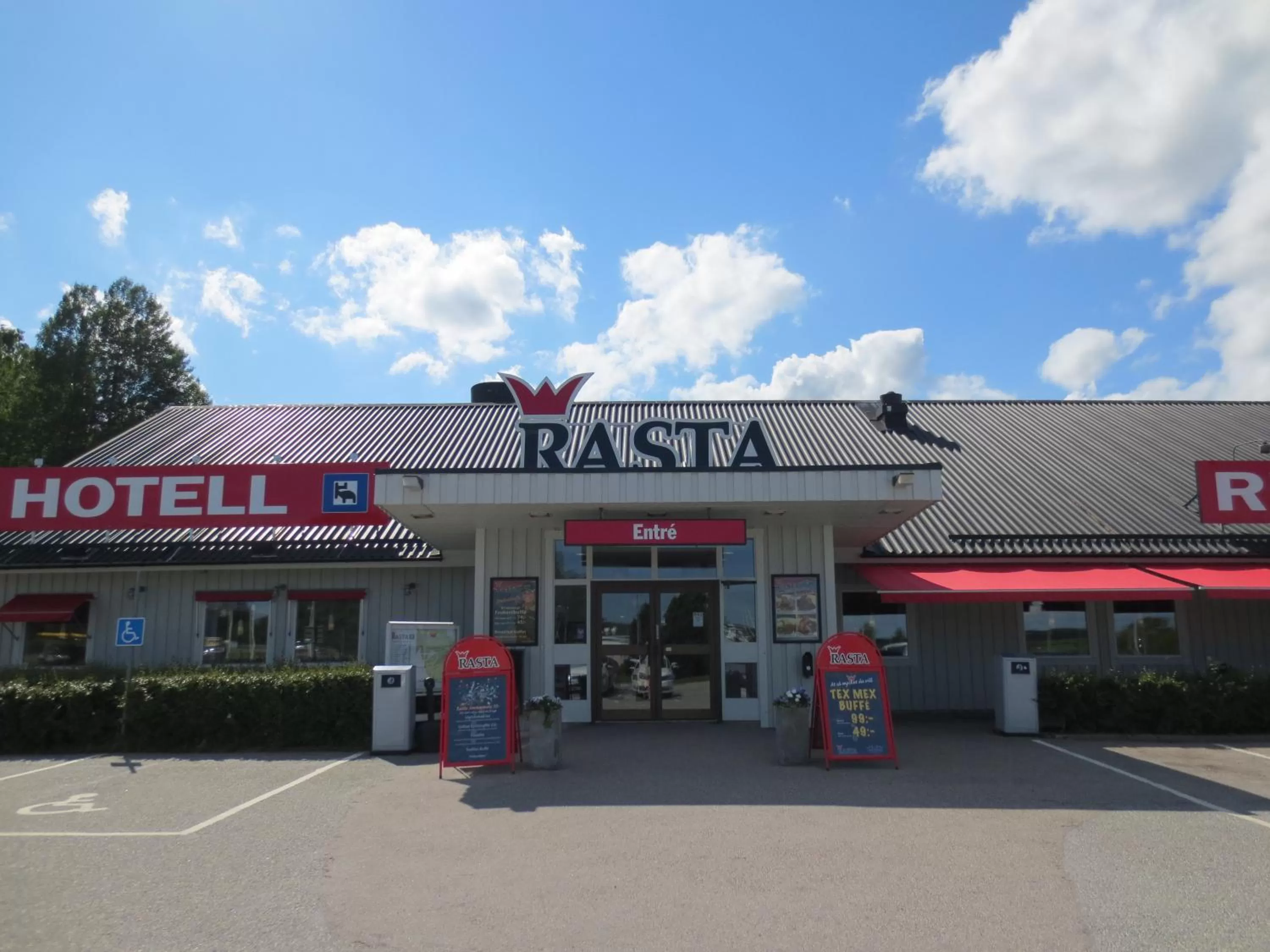Property building in Rasta Arboga