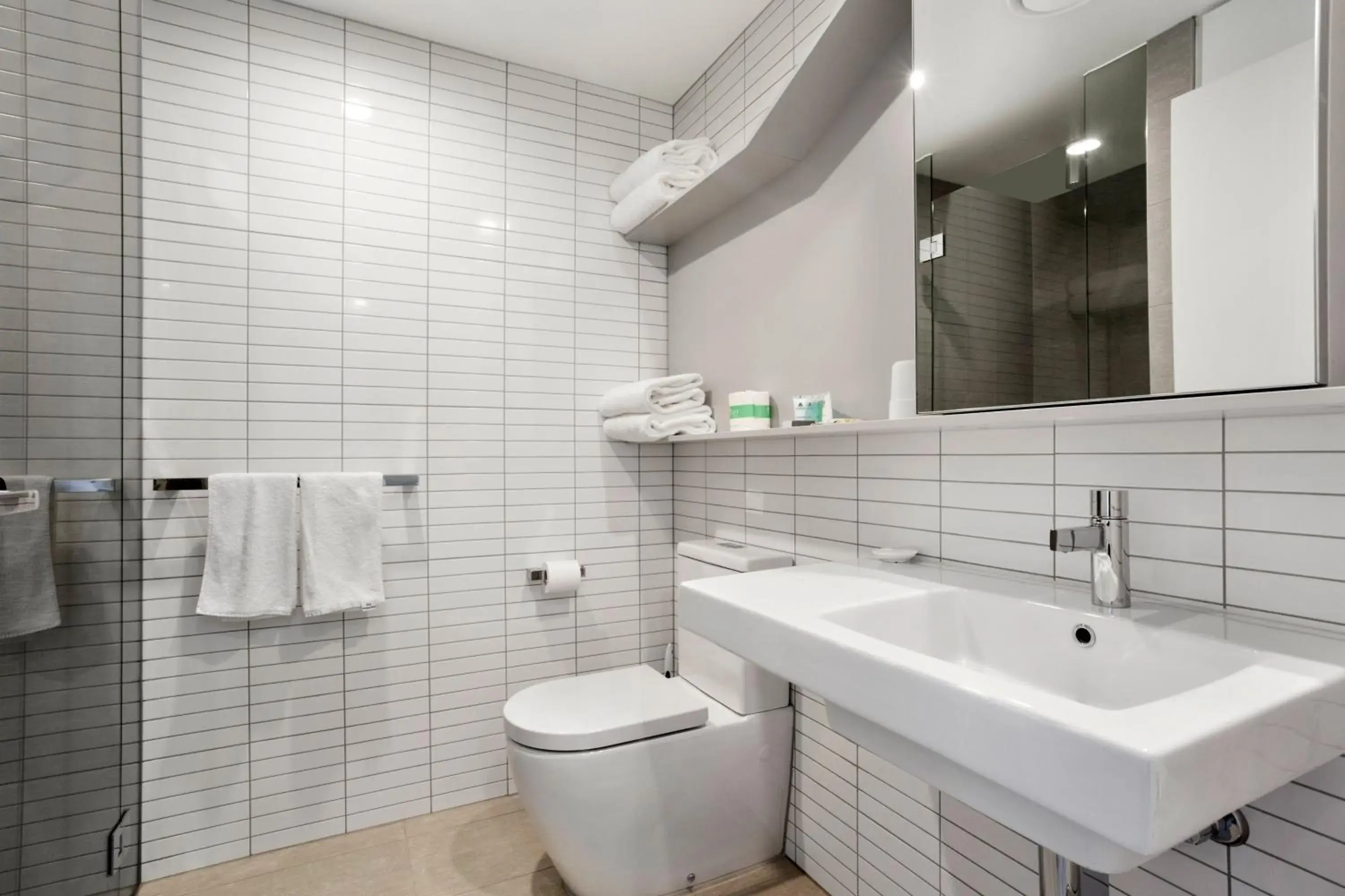 Bathroom in Platinum City Serviced Apartments