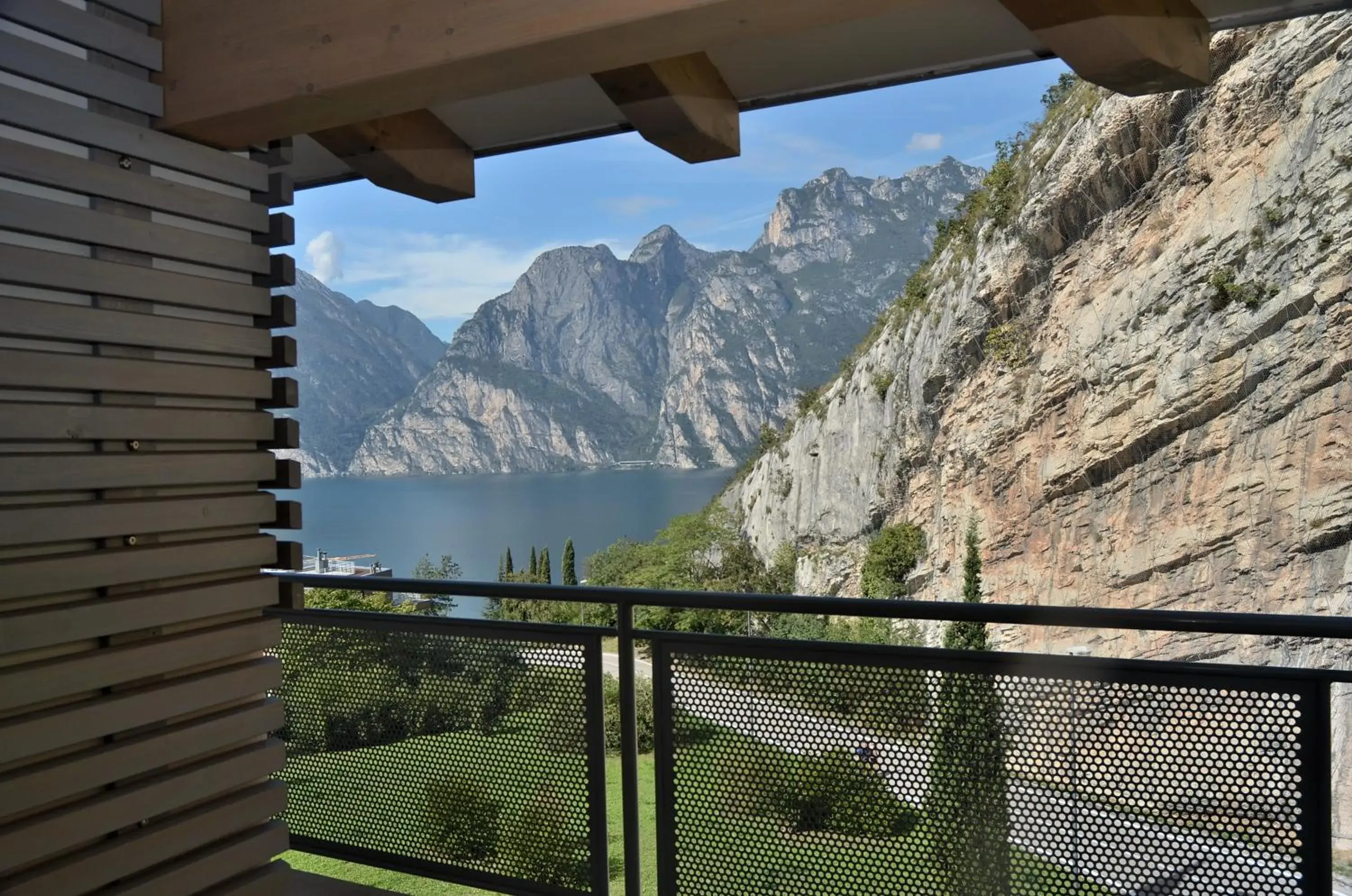 Facade/entrance, Mountain View in SeeLE Garda Hotel