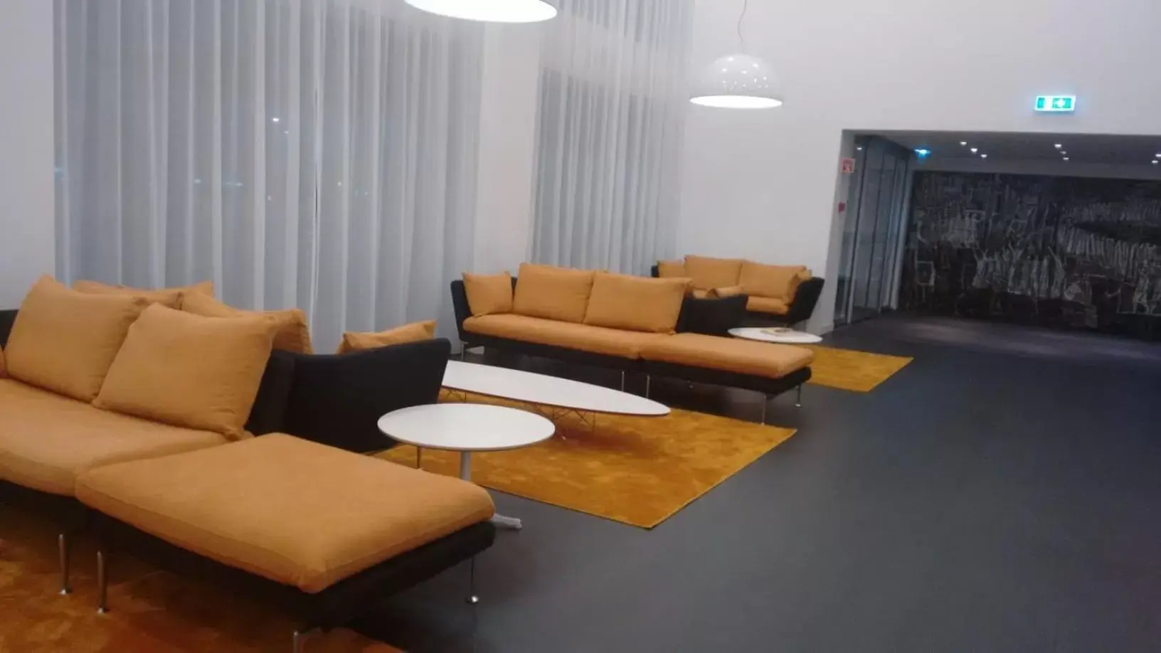 Lobby or reception, Seating Area in Hotel Mercure Braga Centro