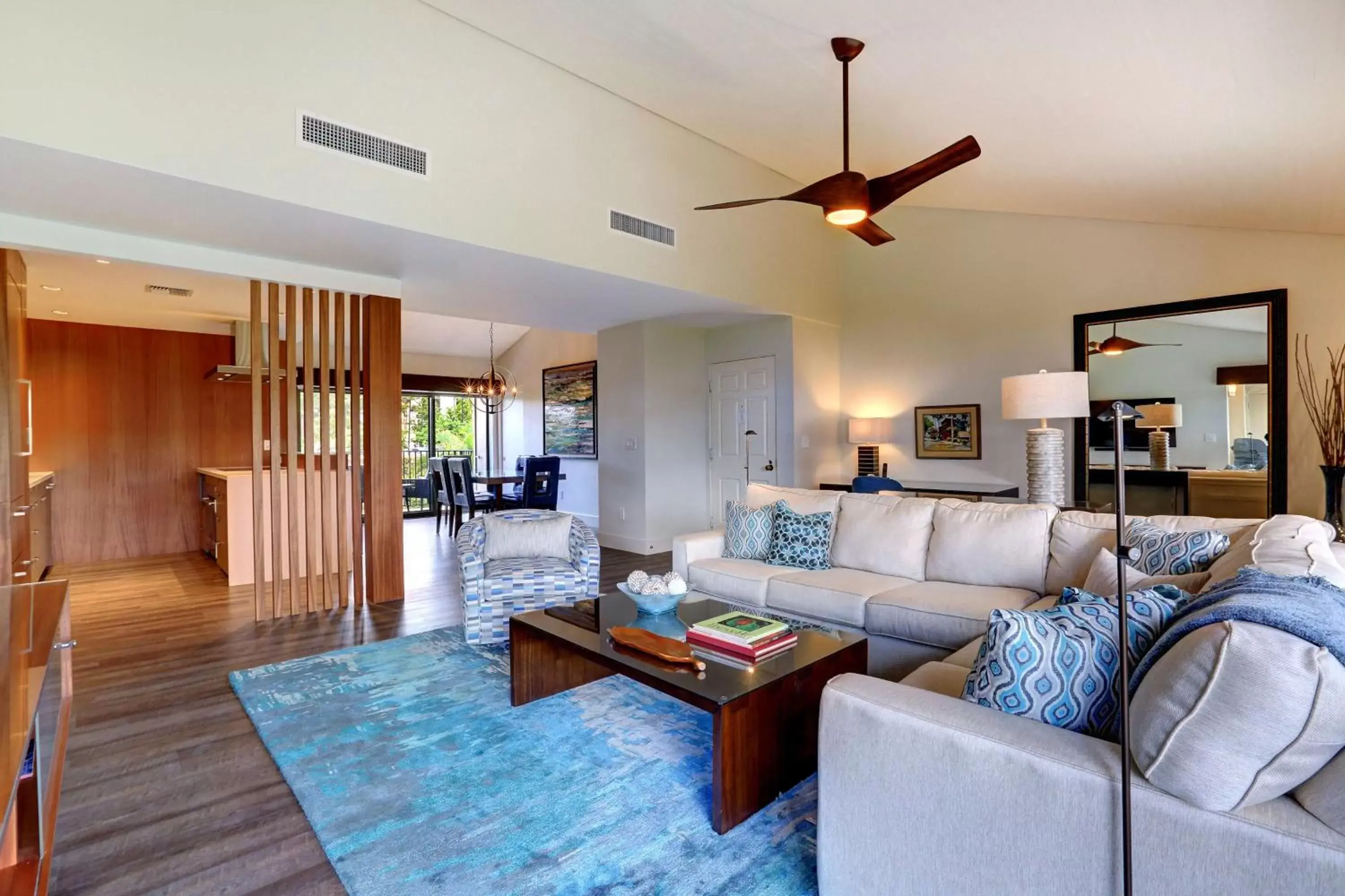 Photo of the whole room, Seating Area in Wailea Beach Villas, a Destination by Hyatt Residence