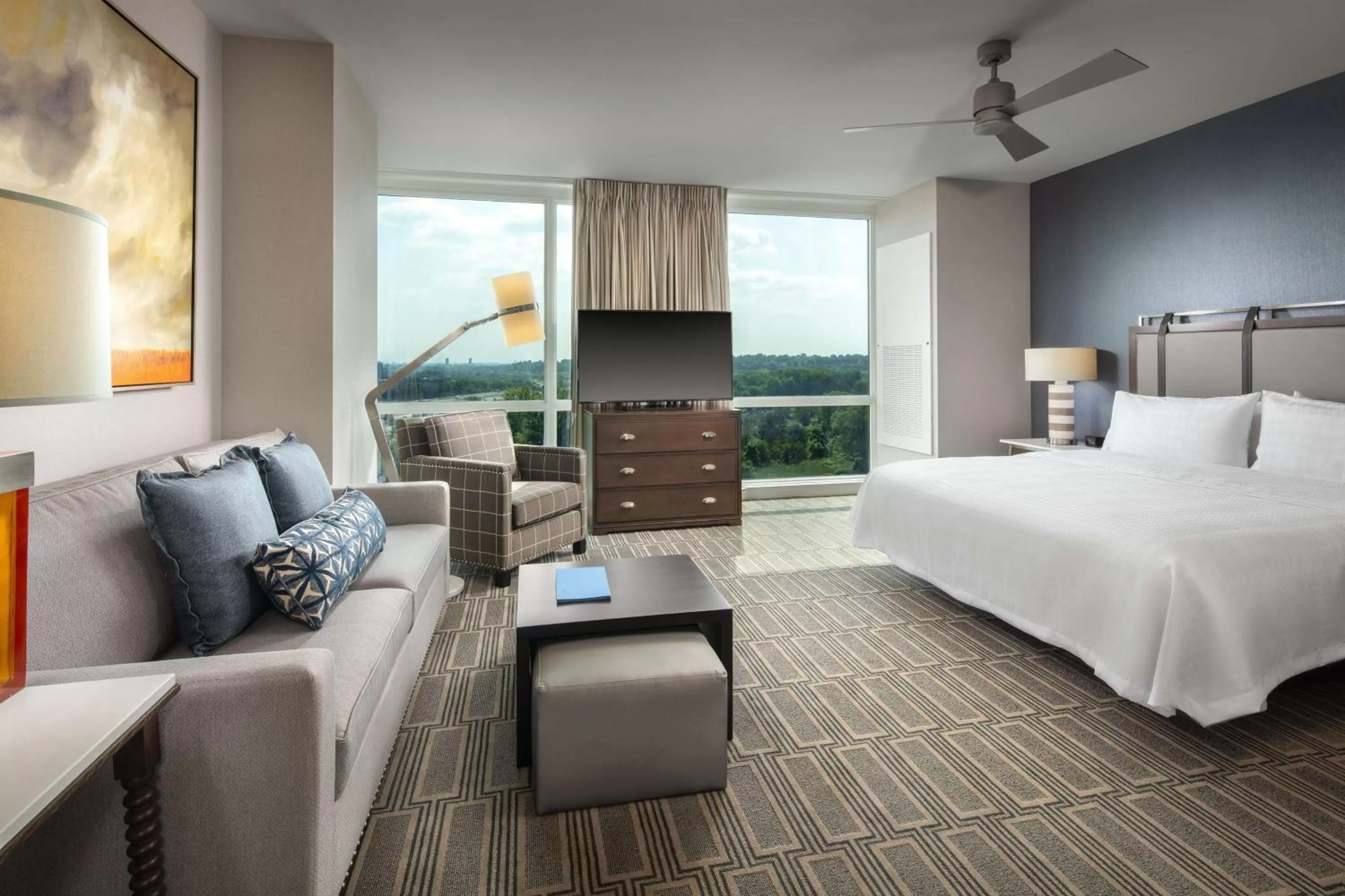 Bedroom, Bed in Homewood Suites By Hilton Teaneck Glenpointe