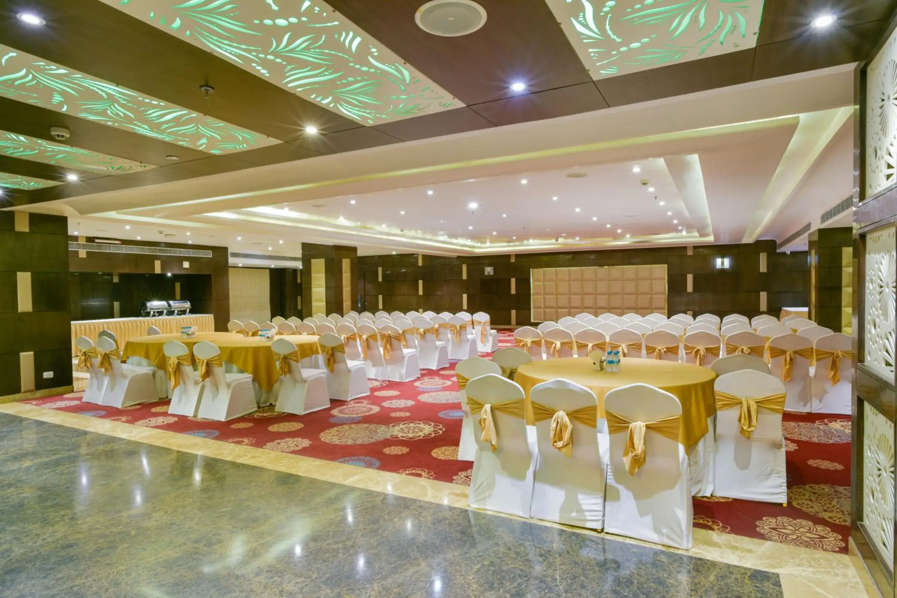 Business facilities, Banquet Facilities in Renest Jaipur