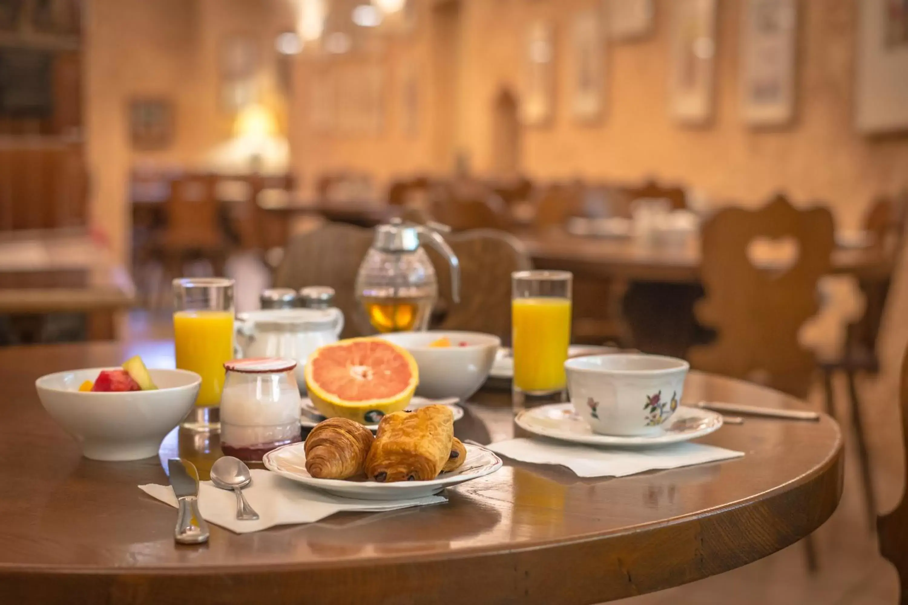 Continental breakfast, Breakfast in Hôtel Couvent du Franciscain Centre ville