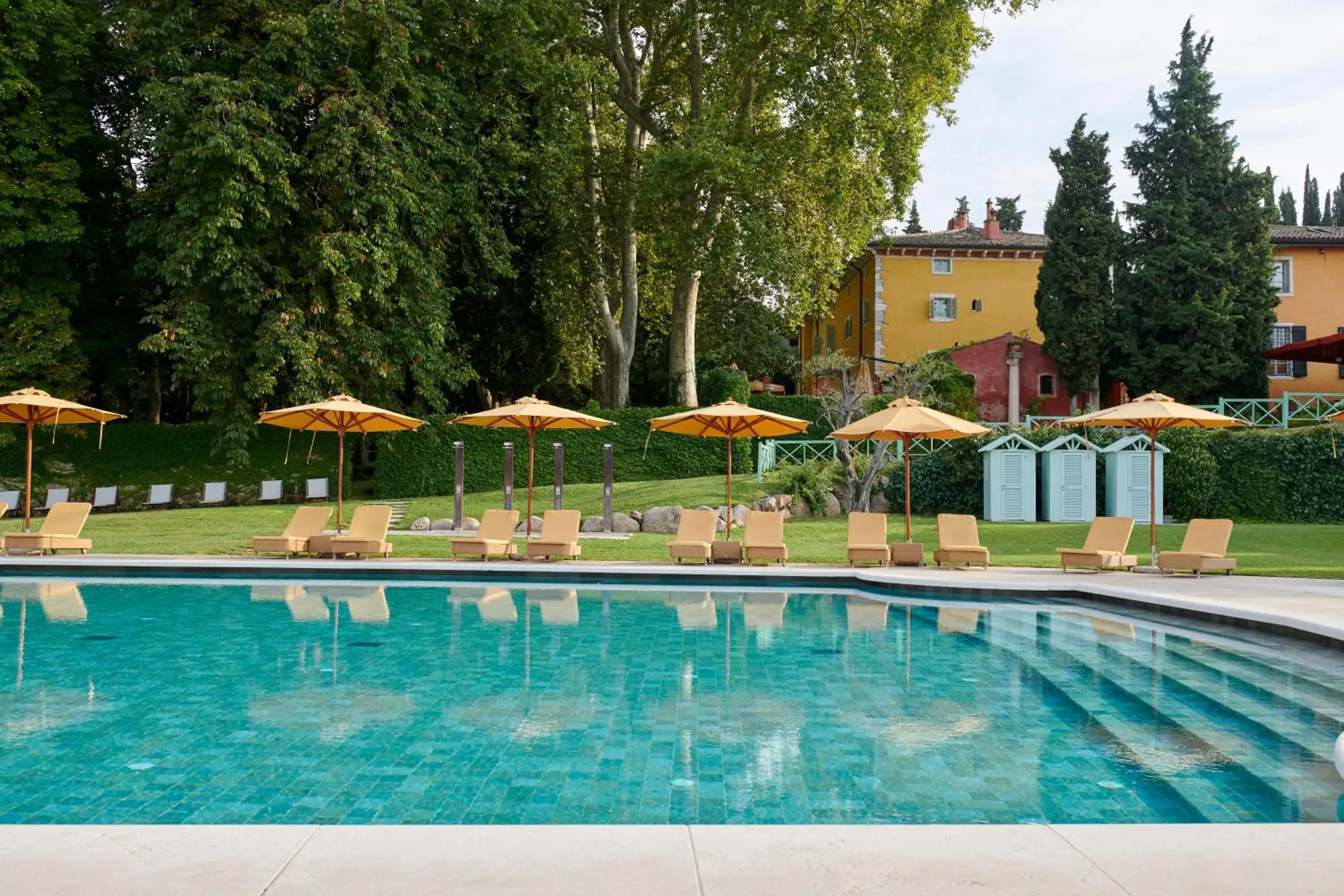 Swimming Pool in Villa Cordevigo Wine Relais