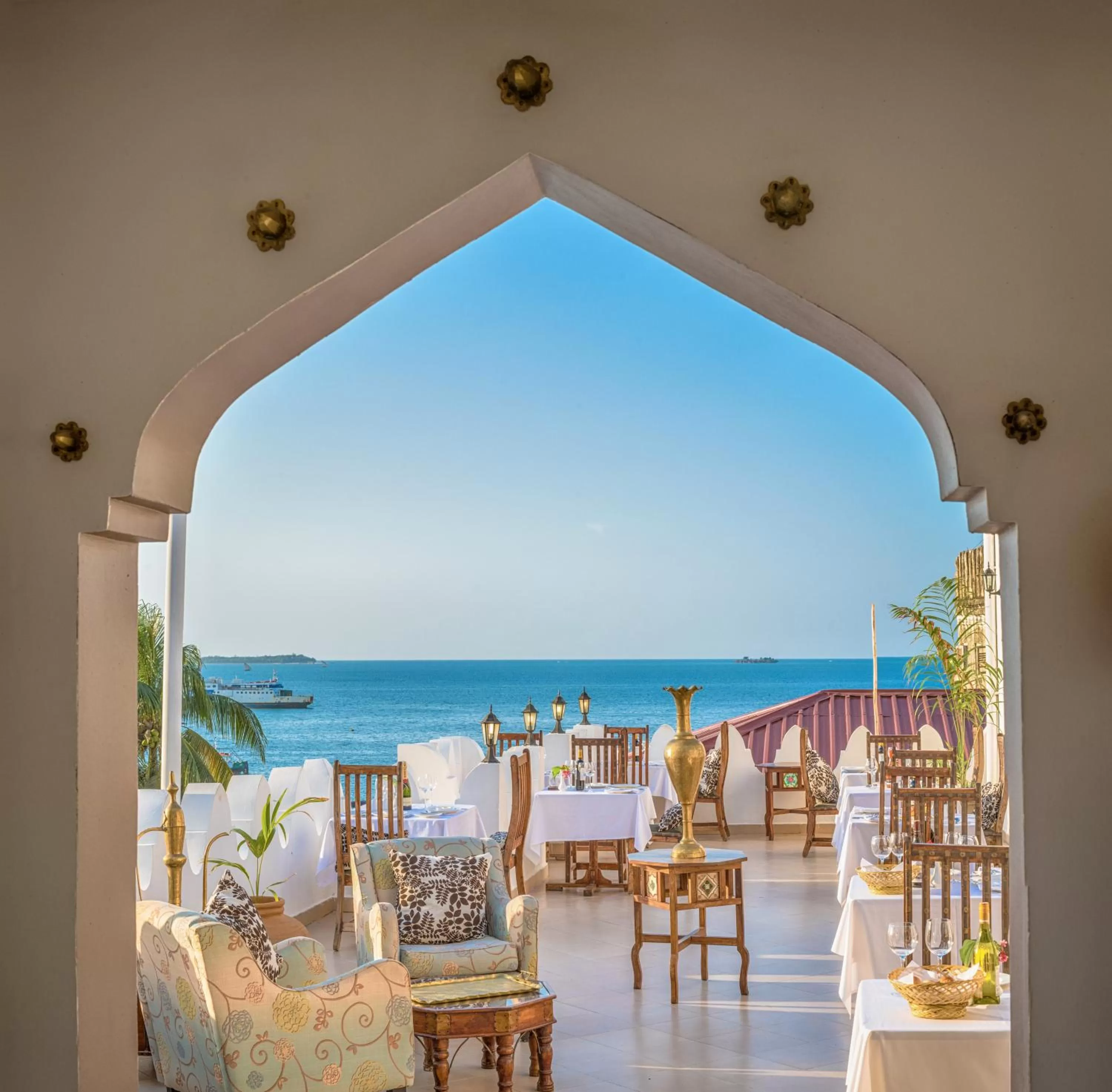 Restaurant/places to eat in The Seyyida Hotel and Spa