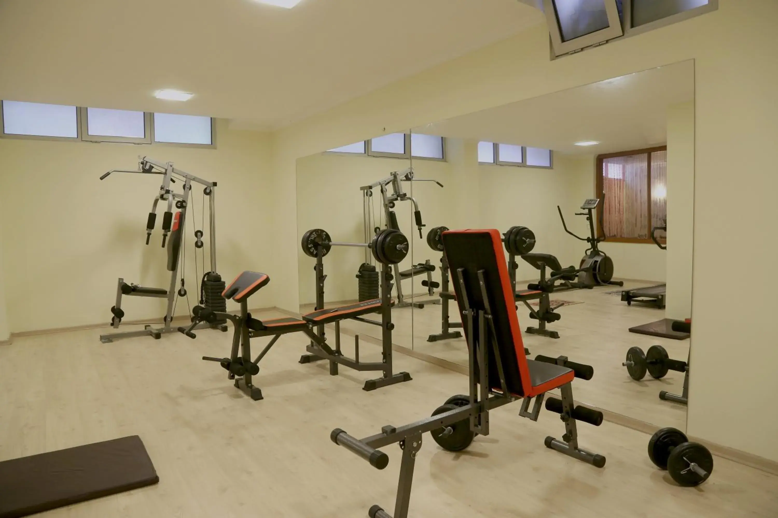 Fitness Center/Facilities in Club Karakas Apart Otel