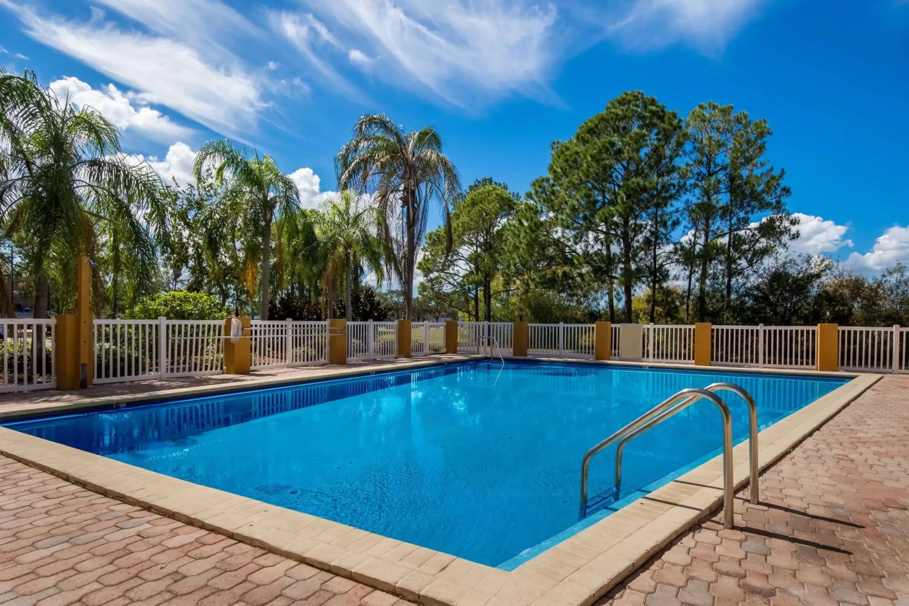 Pool view, Swimming Pool in SureStay Hotel by Best Western St Pete Clearwater Airport