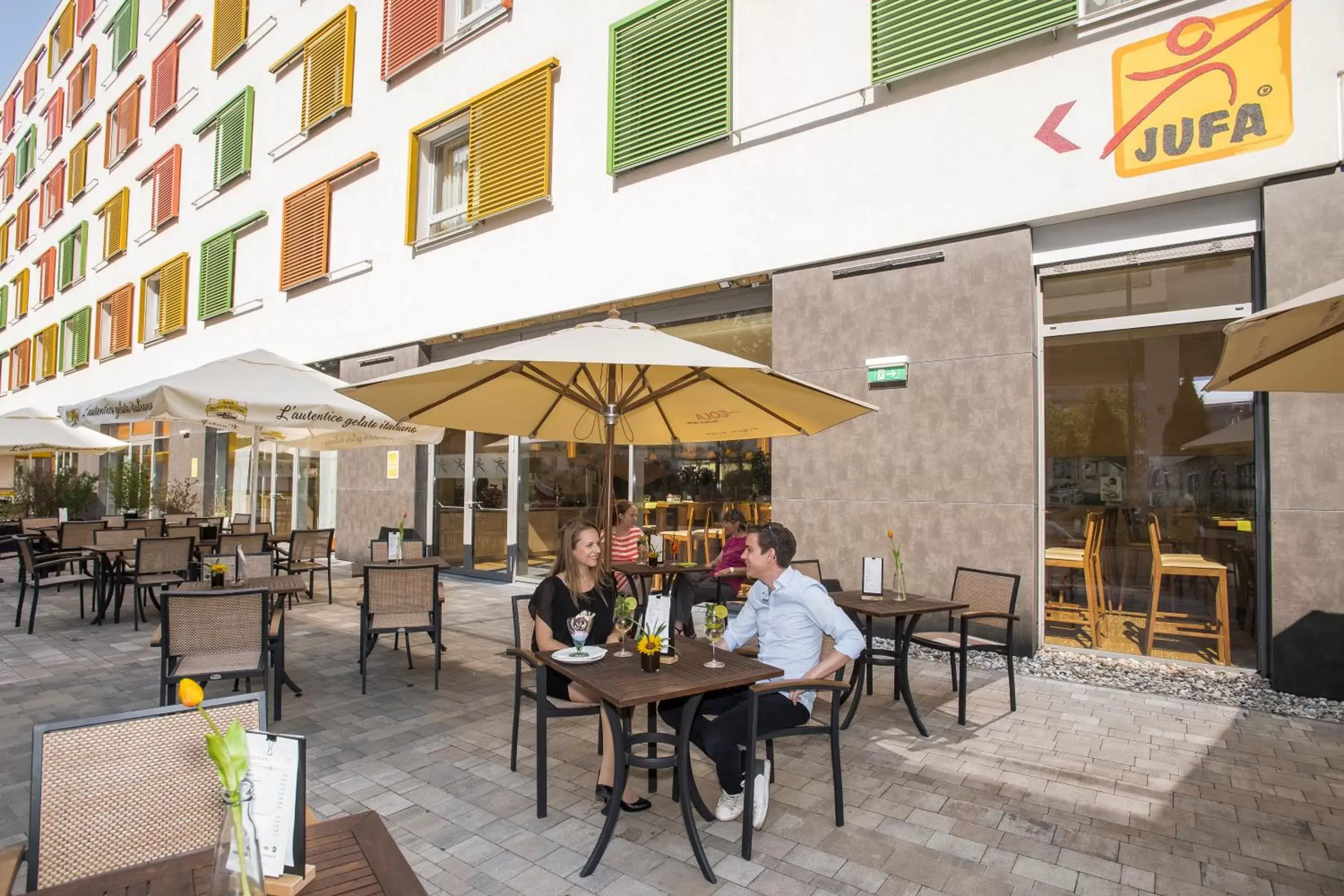 Restaurant/Places to Eat in JUFA Hotel Wien