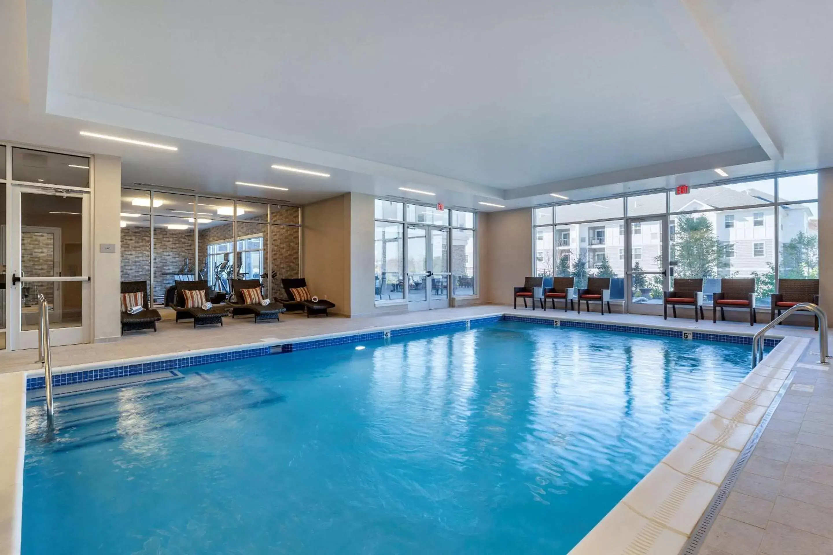 Swimming Pool in Cambria Hotel Manchester South Windsor