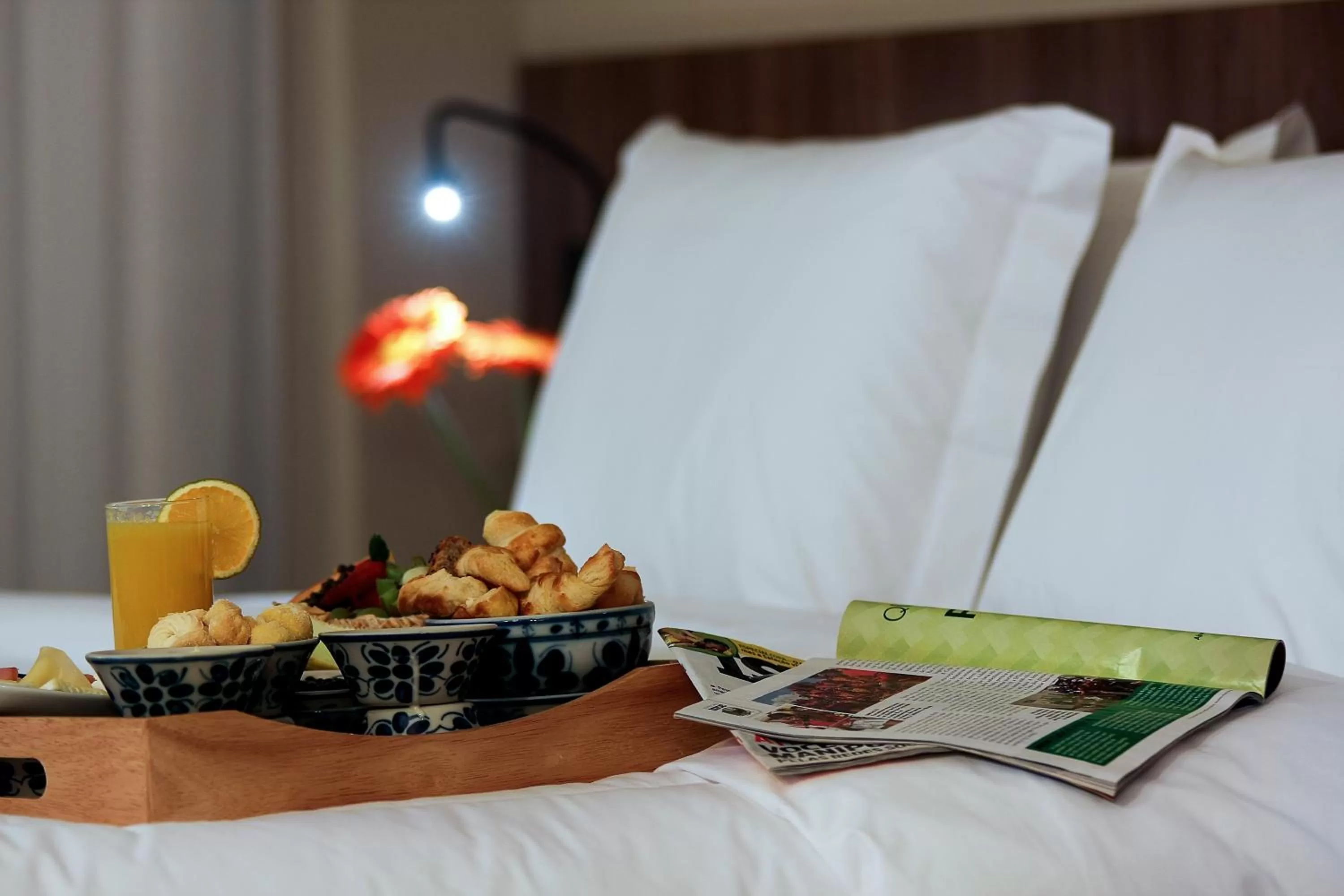 Bedroom, Bed in BH Raja Hotel