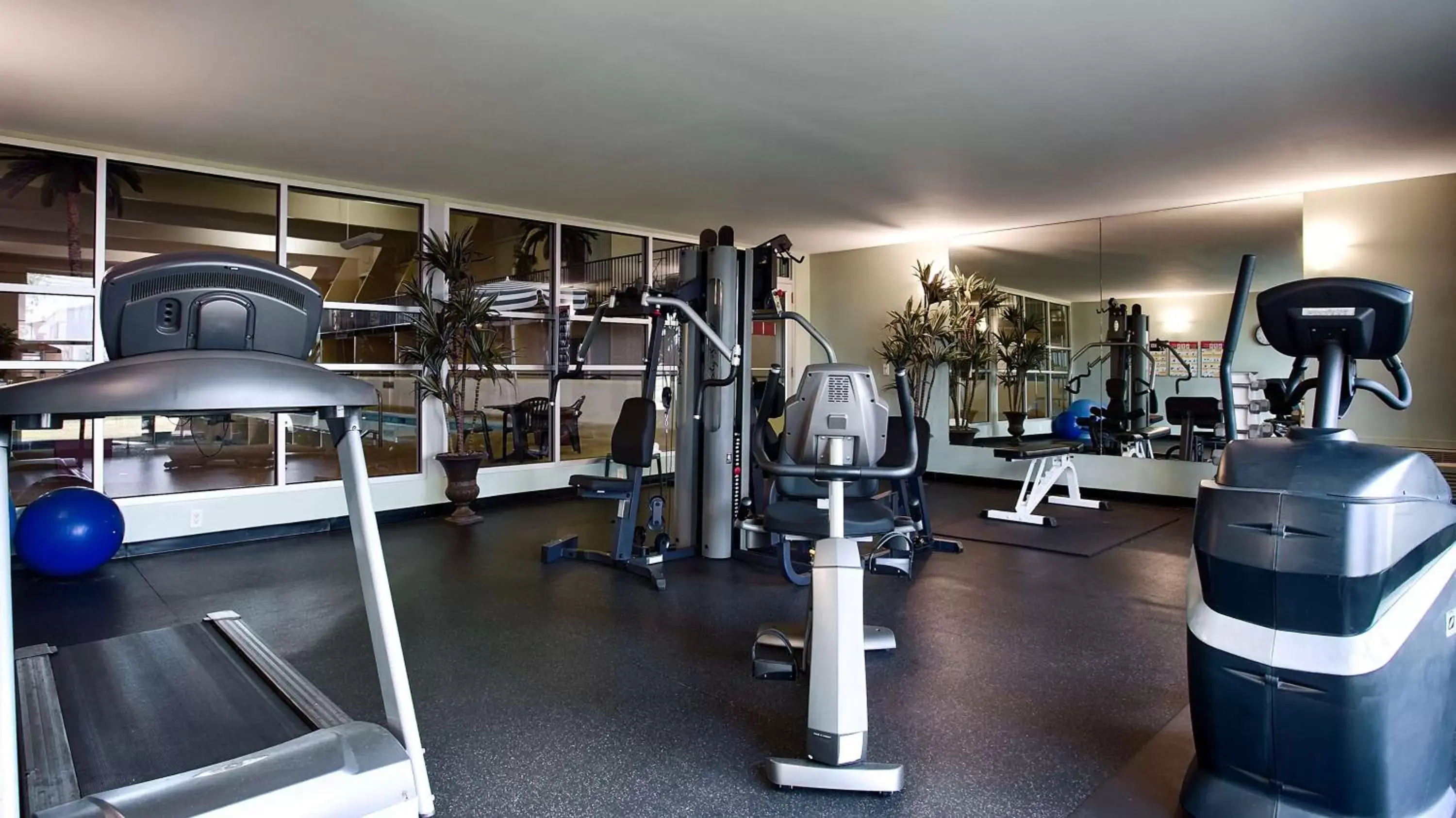 Activities, Fitness Center/Facilities in Country Inn & Suites by Radisson, Fergus Falls, MN
