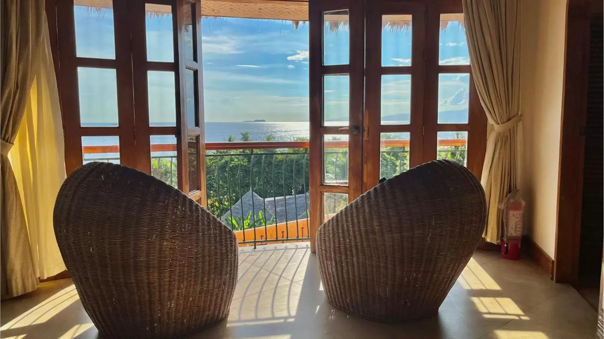 Sea view in Coco Grove Beach Resort, Siquijor Island Sea view in Coco Grove Beach Resort, Siquijor Island