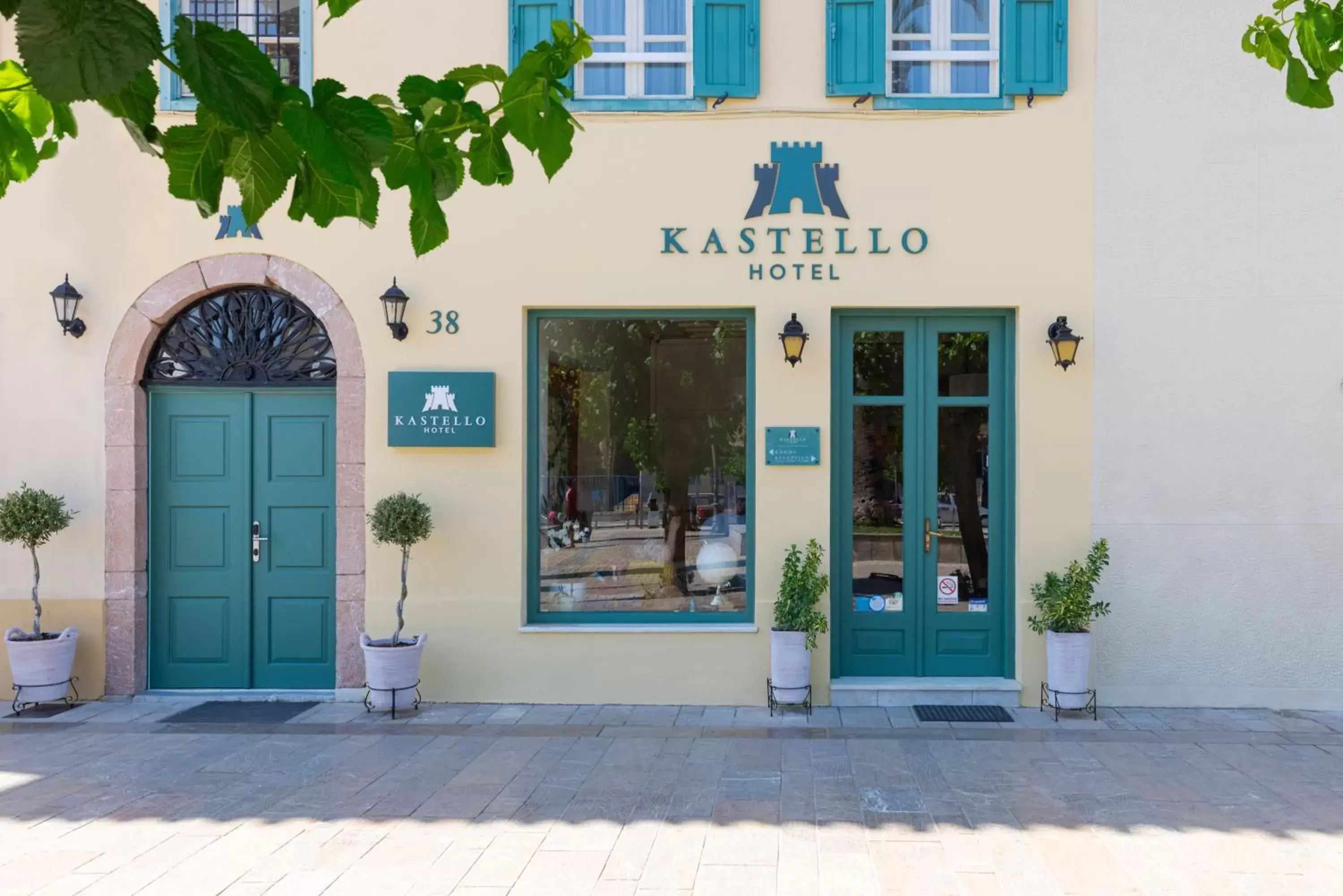 Facade/entrance in Kastello Hotel