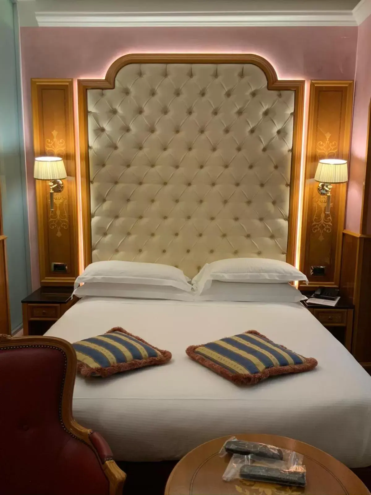 Bed in Hotel Vittoria