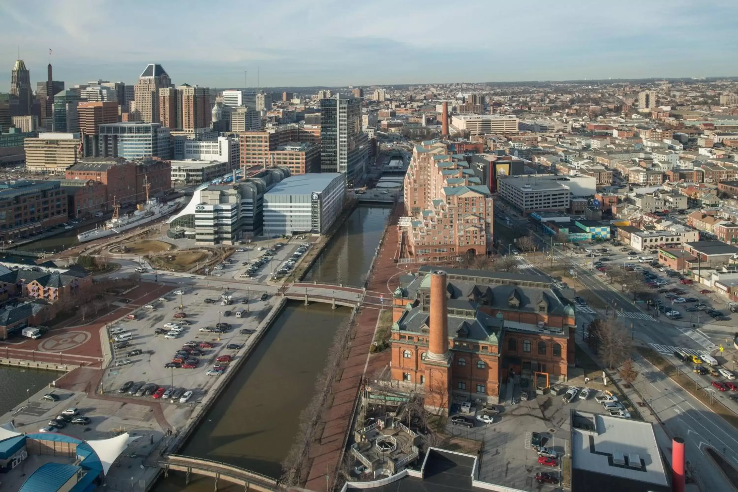 Photo of the whole room, Bird's-eye View in Baltimore Marriott Waterfront