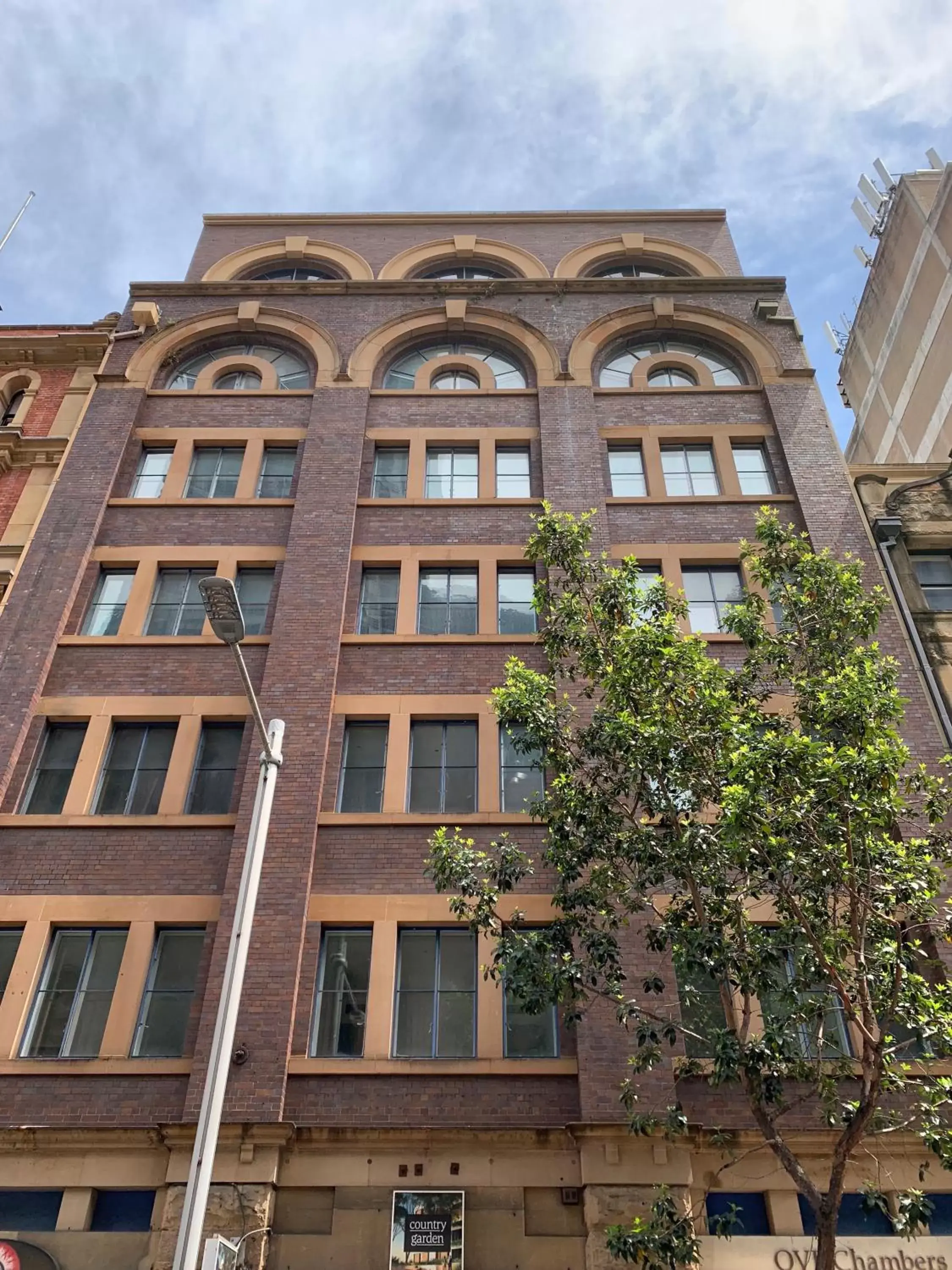 Property Building in YEHS Hotel Sydney QVB