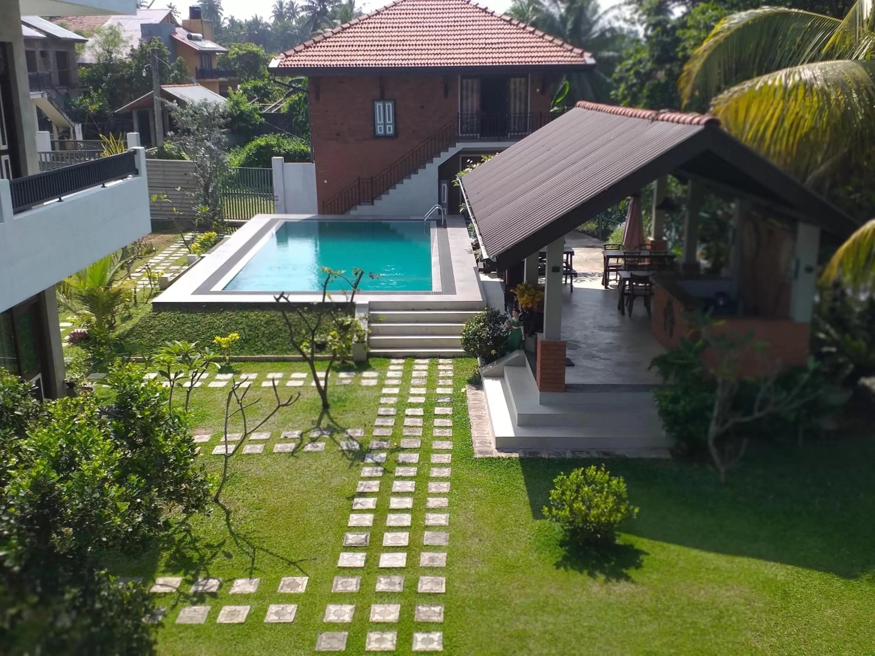 Swimming pool in Green Wood Villa Negombo