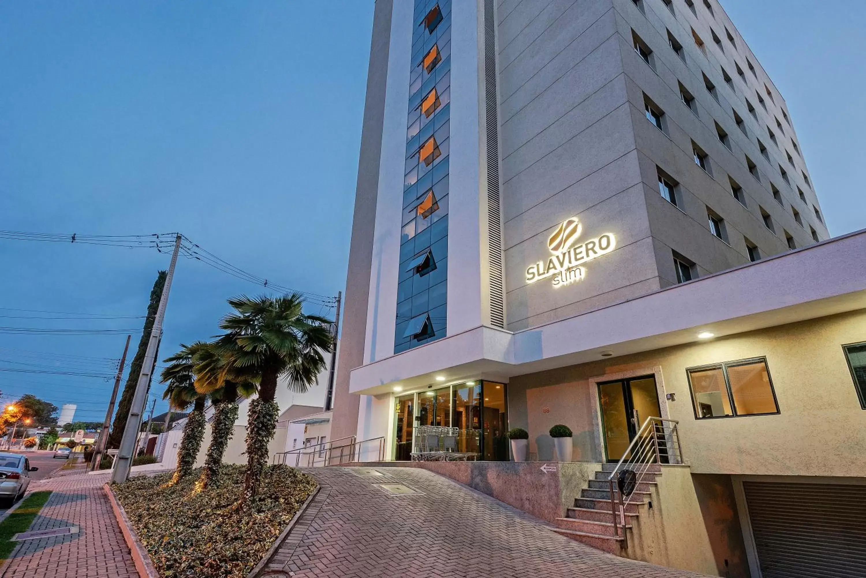 Property building in Slim Curitiba Av das Torres Property building in Slim Curitiba Av das Torres