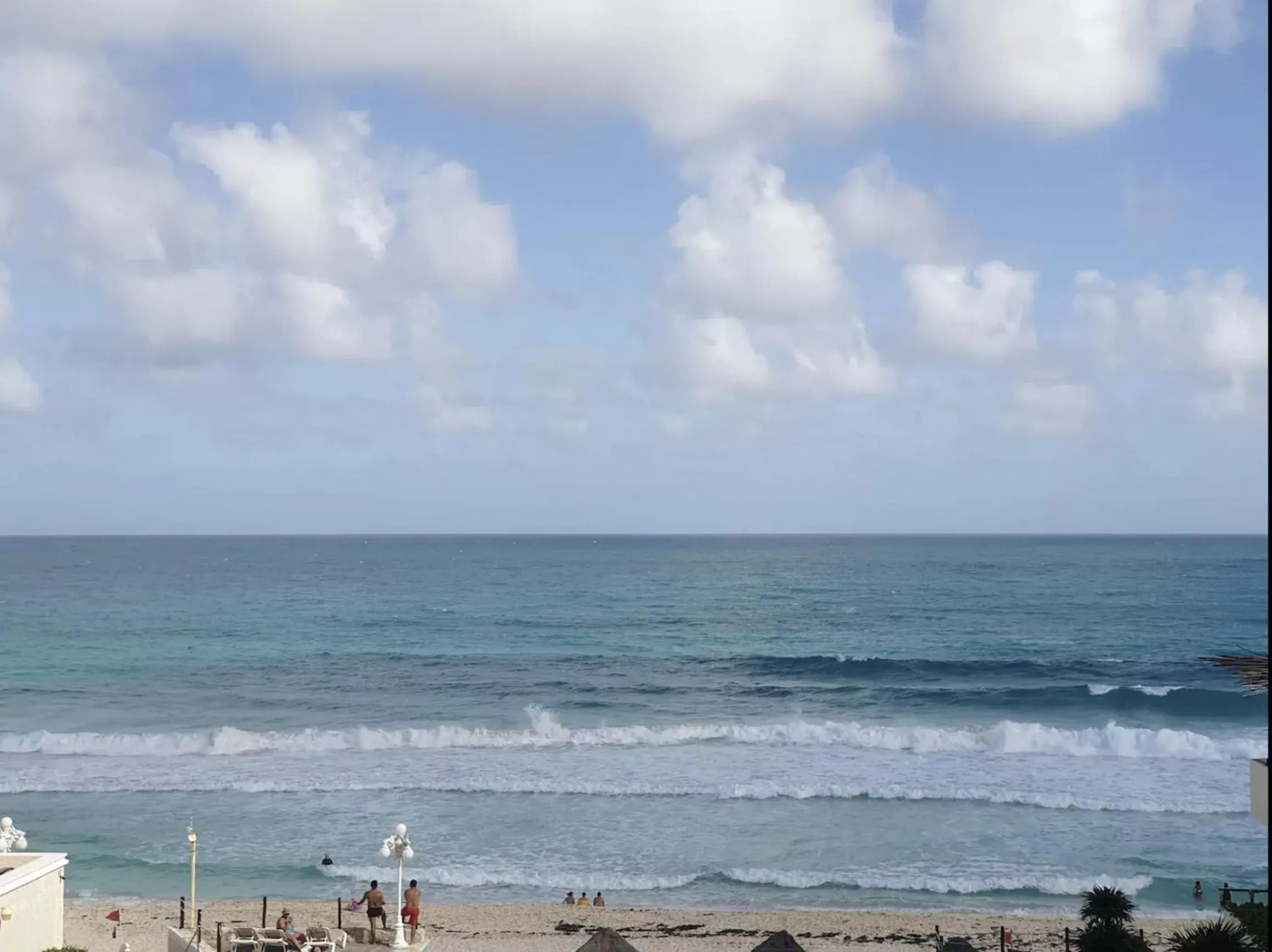 Beach in Cancun Beach&Sunrise