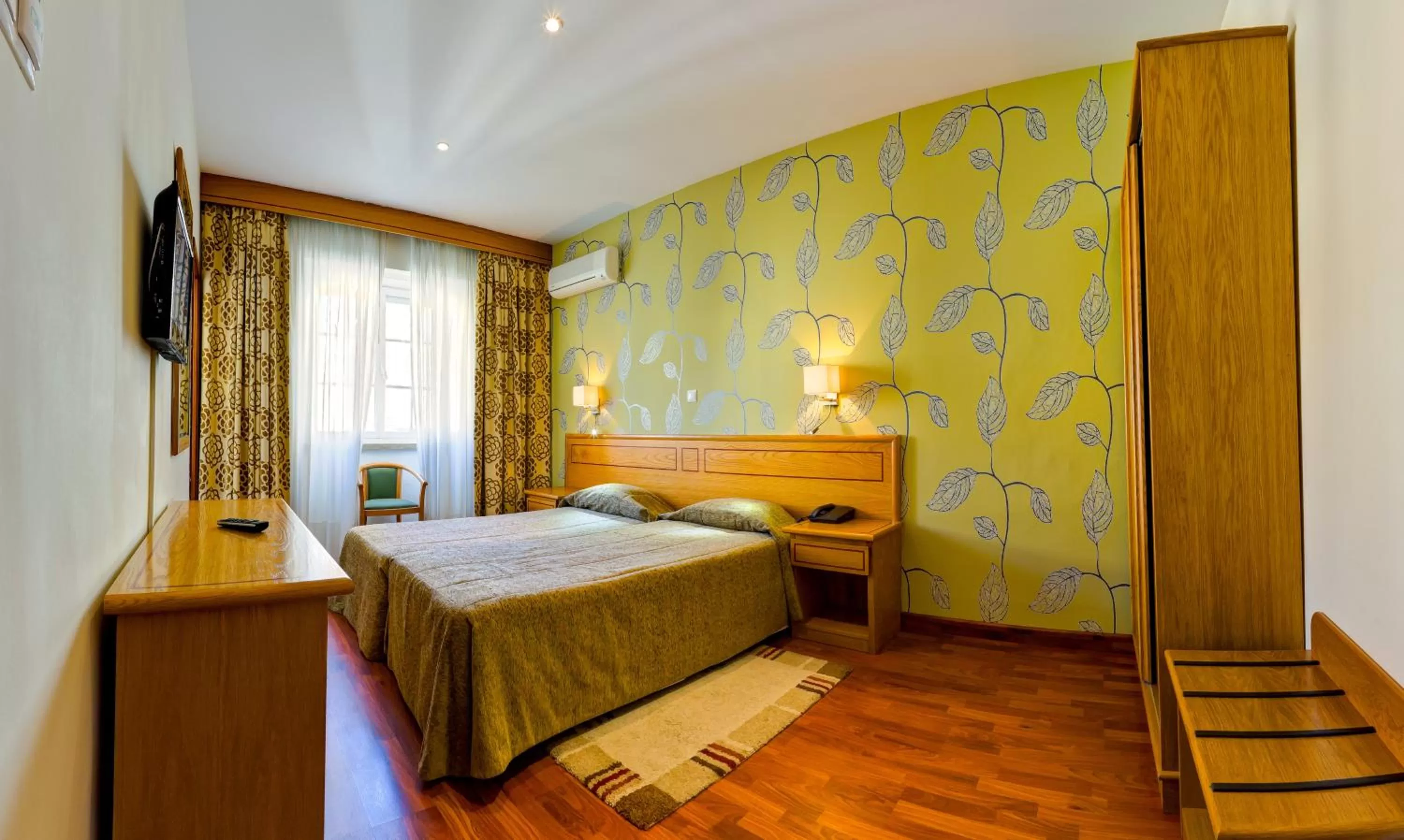 Bedroom, Bed in Hotel Avenida Park