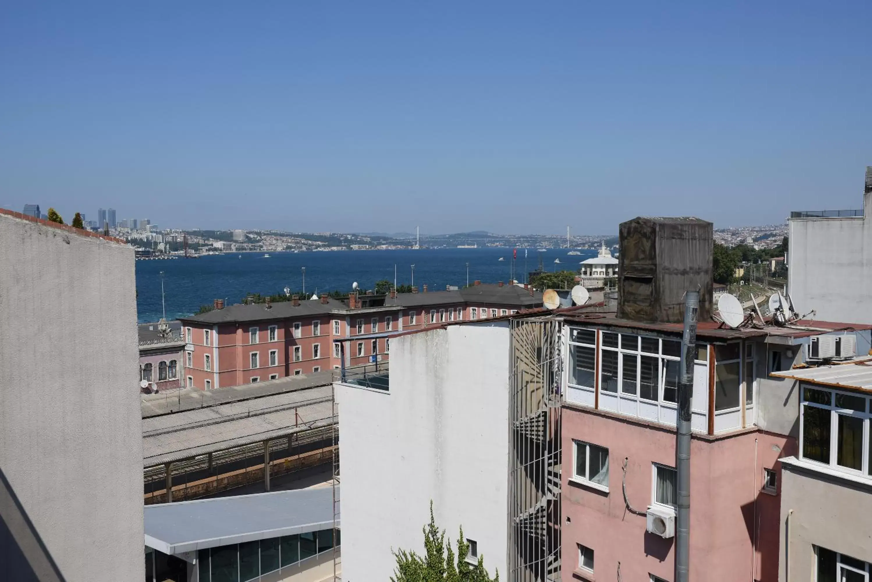 Sea view in Istanbul Sirkeci Hotel