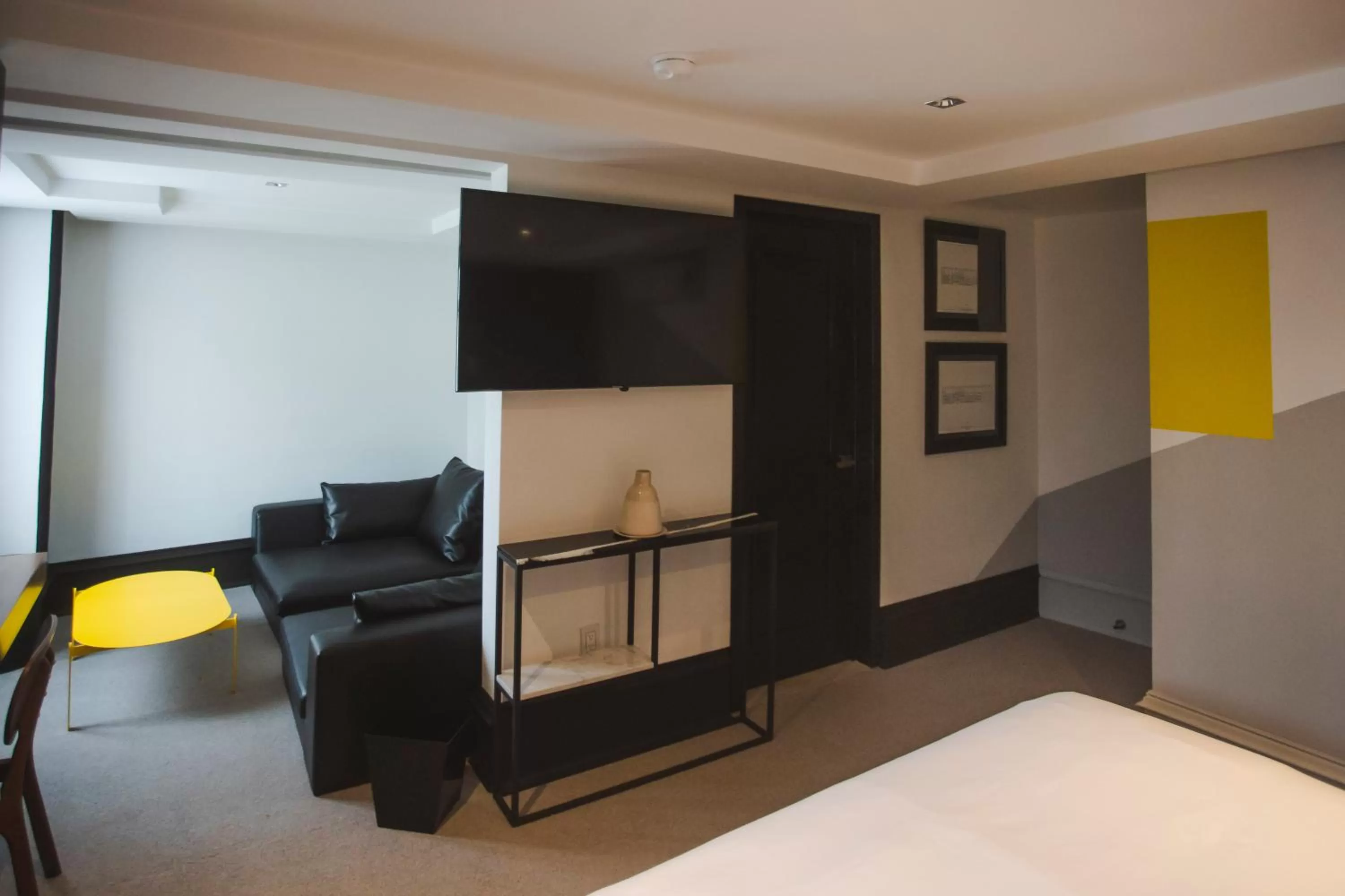 TV and multimedia, TV/Entertainment Center in Matiana Morelos