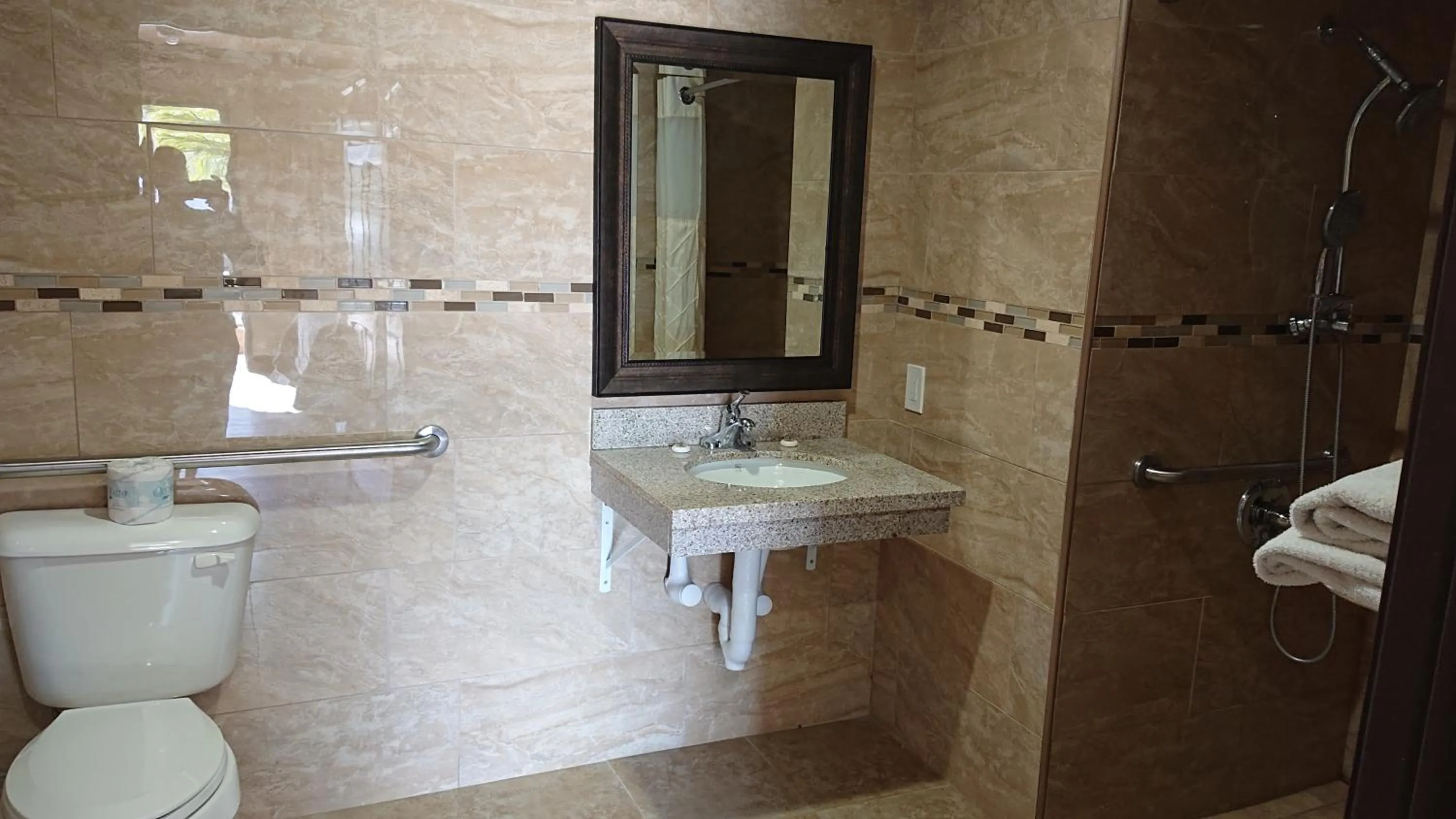 Santa Ana Travel Inn