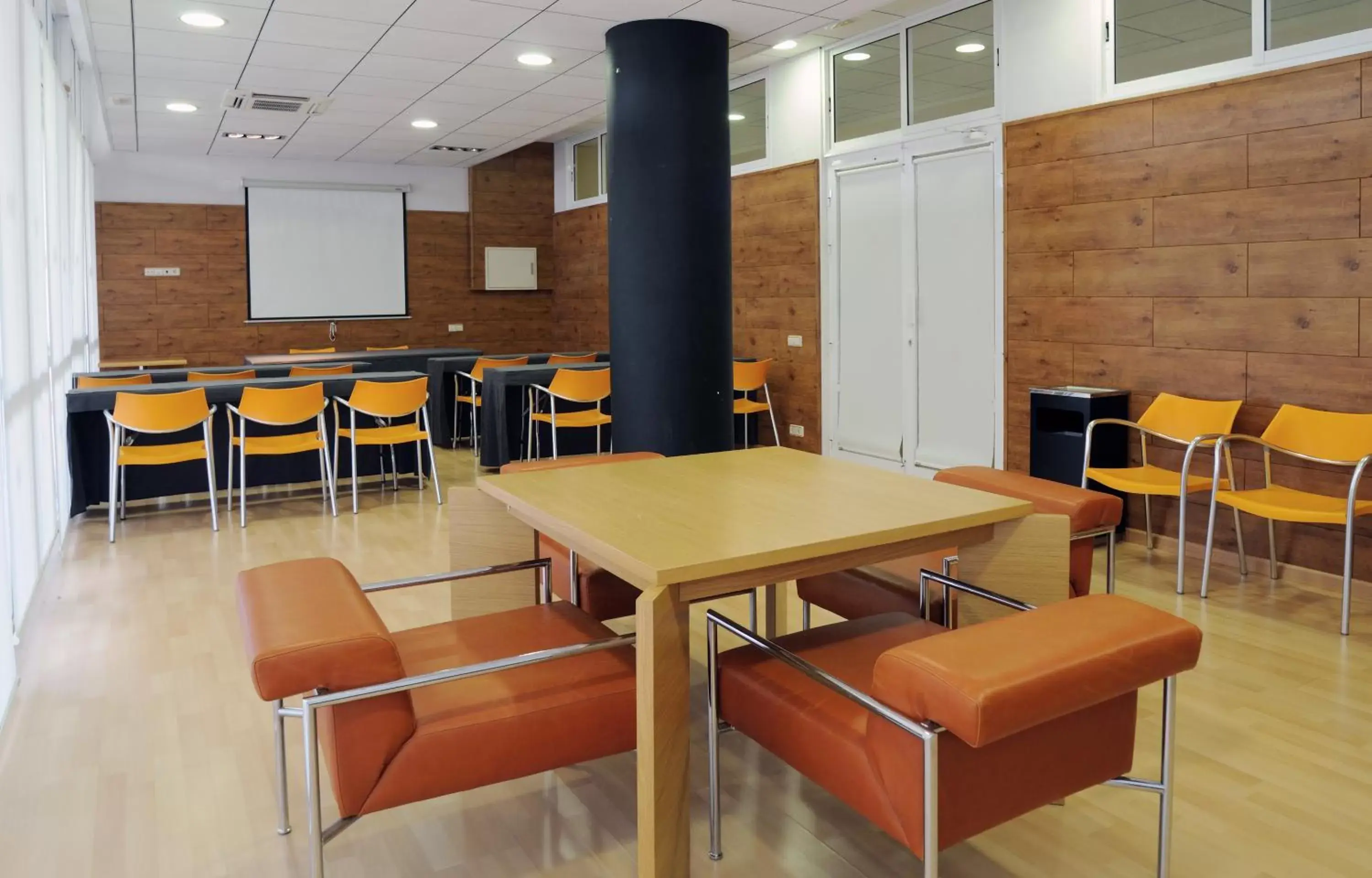 Business facilities, Lounge/Bar in Medplaya Hotel Calypso