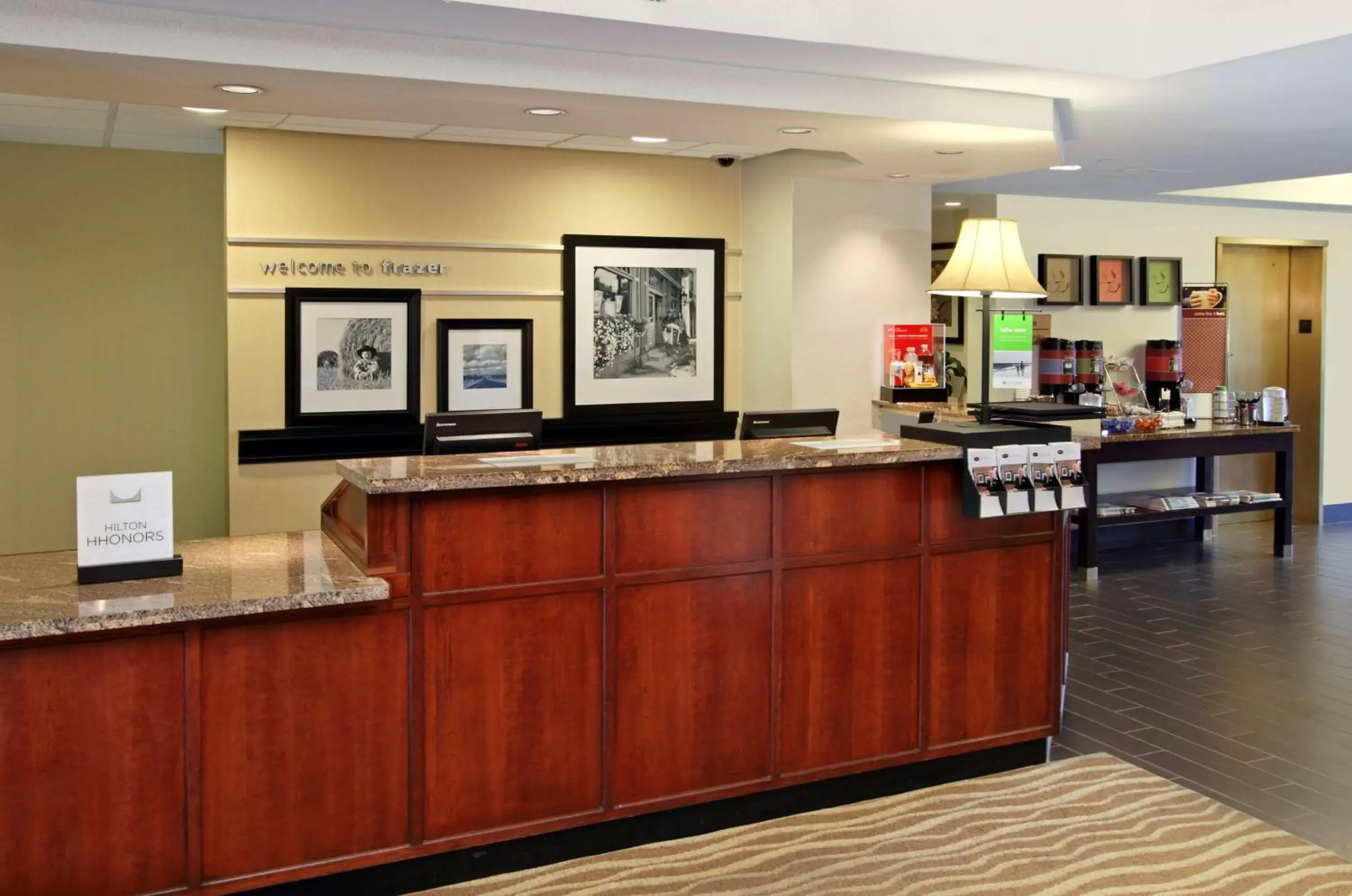 Lobby or reception in Hampton Inn Philadelphia-Great Valley