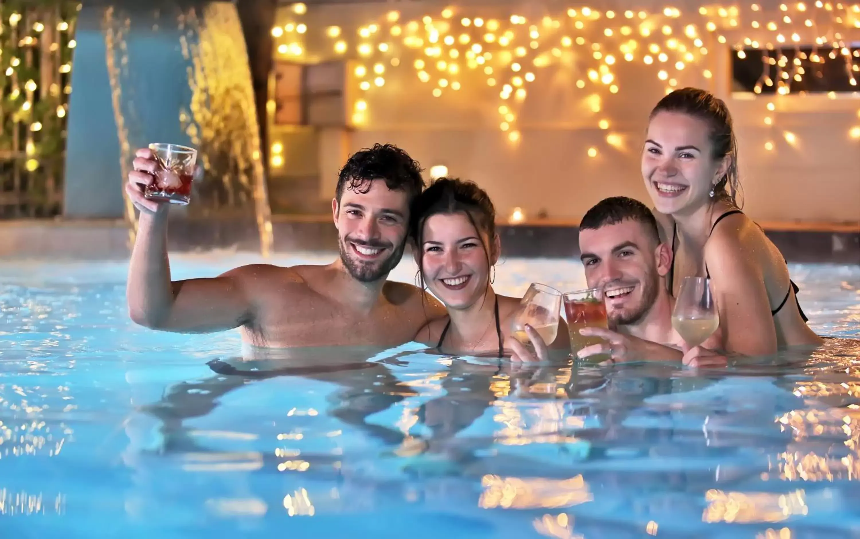 Swimming Pool in Le Rose Suite Hotel