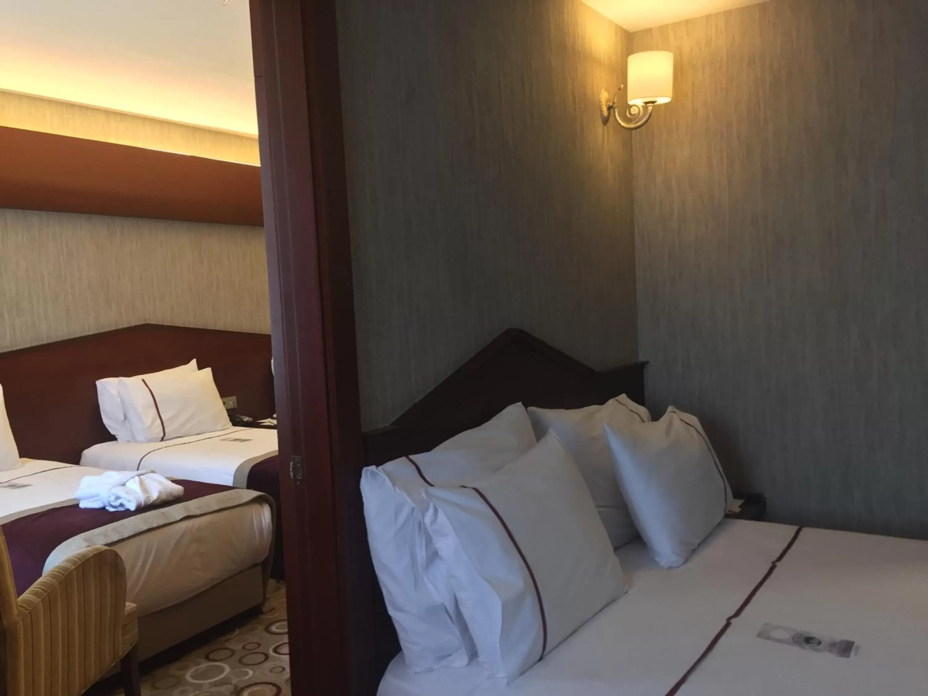 Bed in Taksim Gonen Hotel