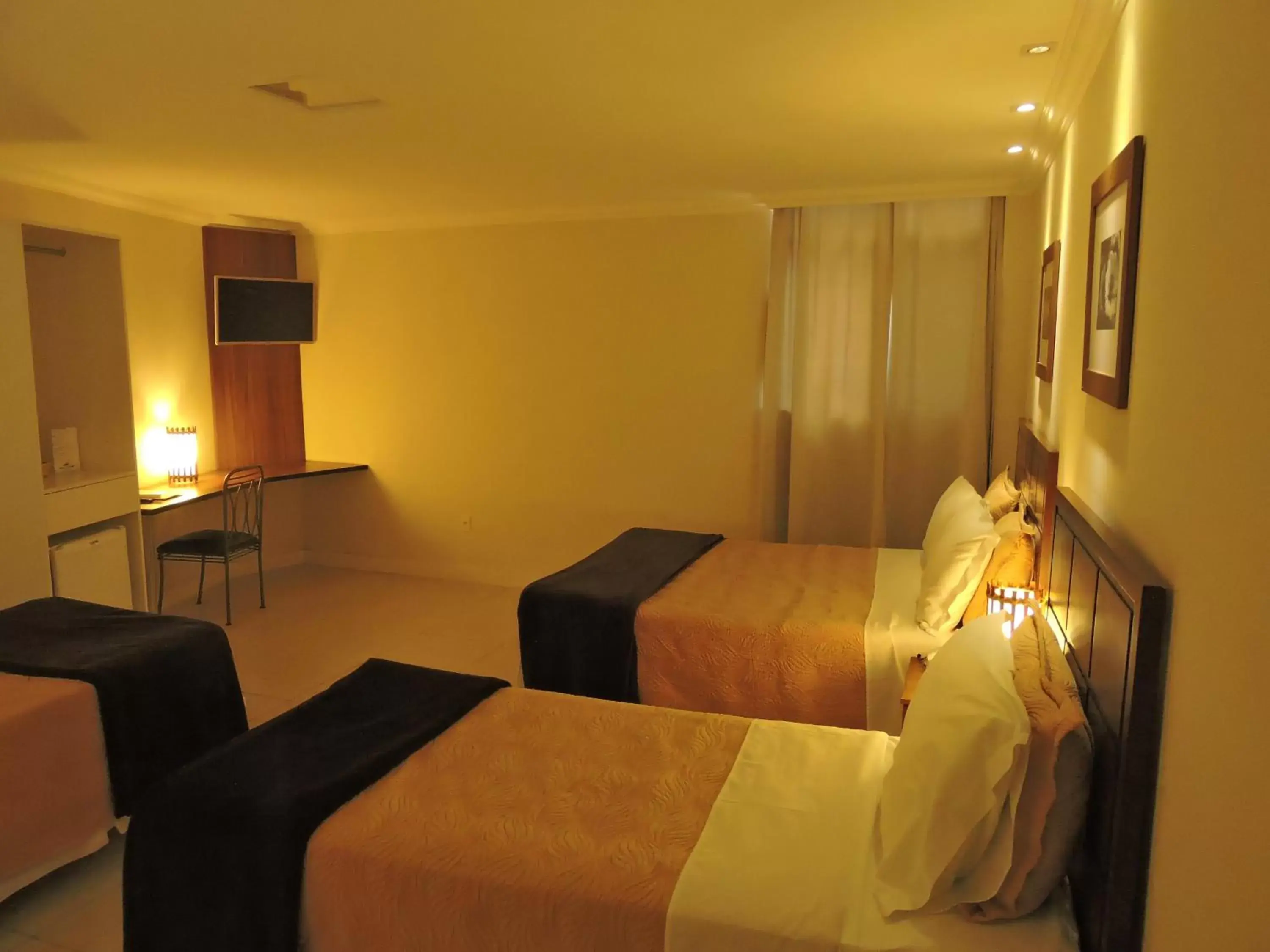 Bed in Hotel Serra Everest