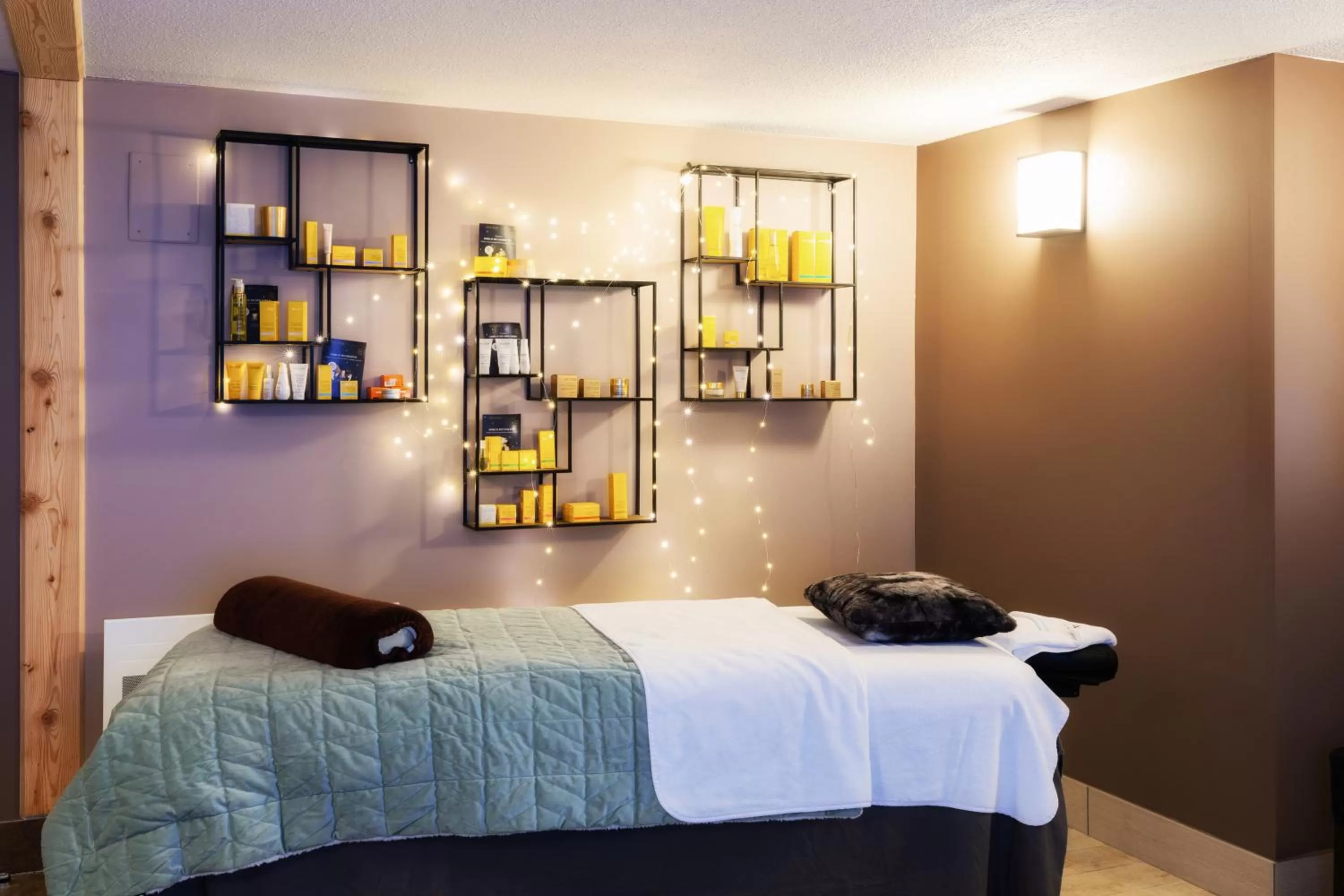 Massage, Bed in SOWELL HOTELS Le Parc & Spa