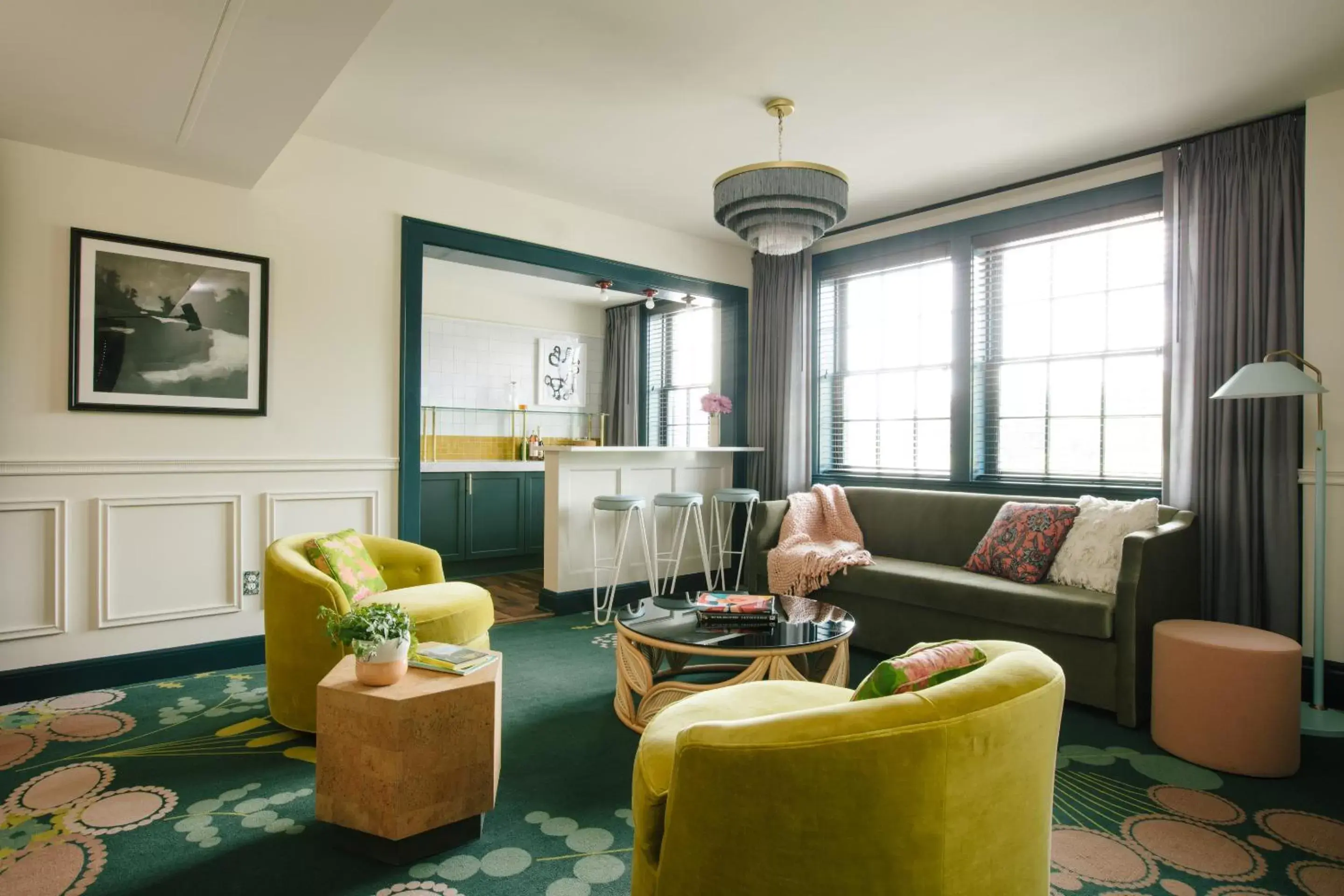 Executive Suite in Hotel Clermont Atlanta, by Oliver Executive Suite in Hotel Clermont Atlanta, by Oliver