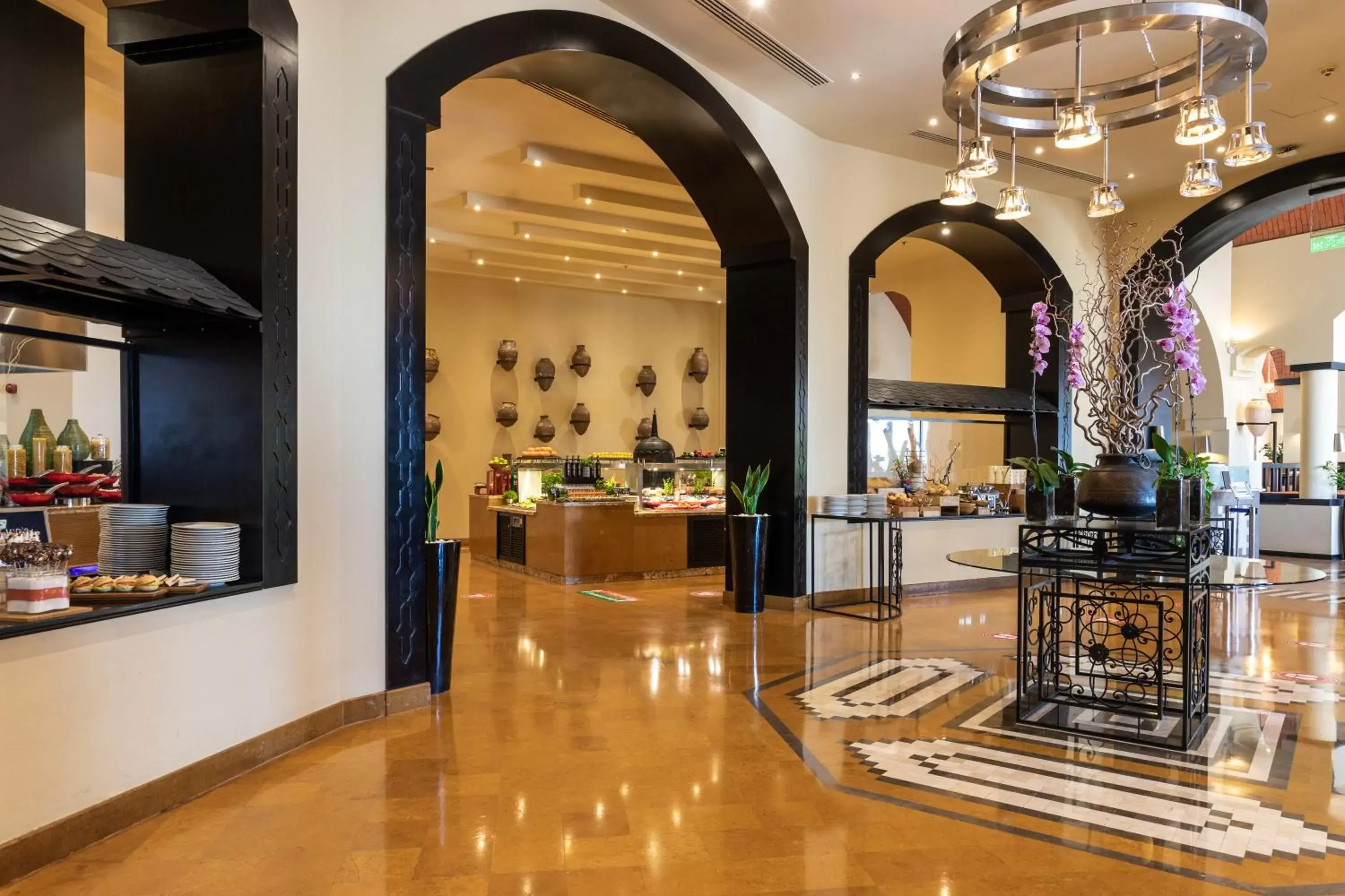 Restaurant/places to eat, Lobby/Reception in The Cove Rotana Resort - Ras Al Khaimah