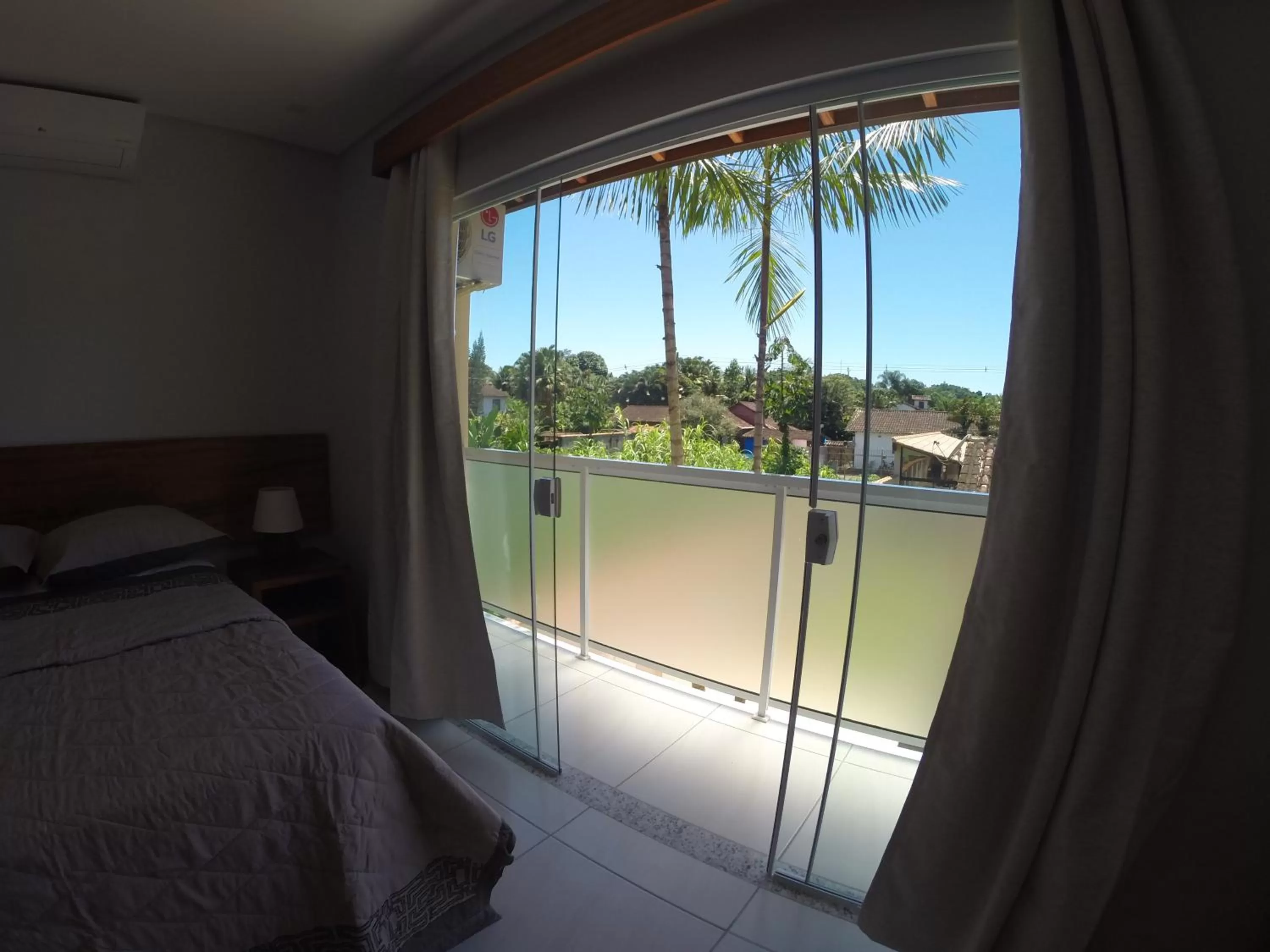 Garden view, Bed in Pousada das Saíras