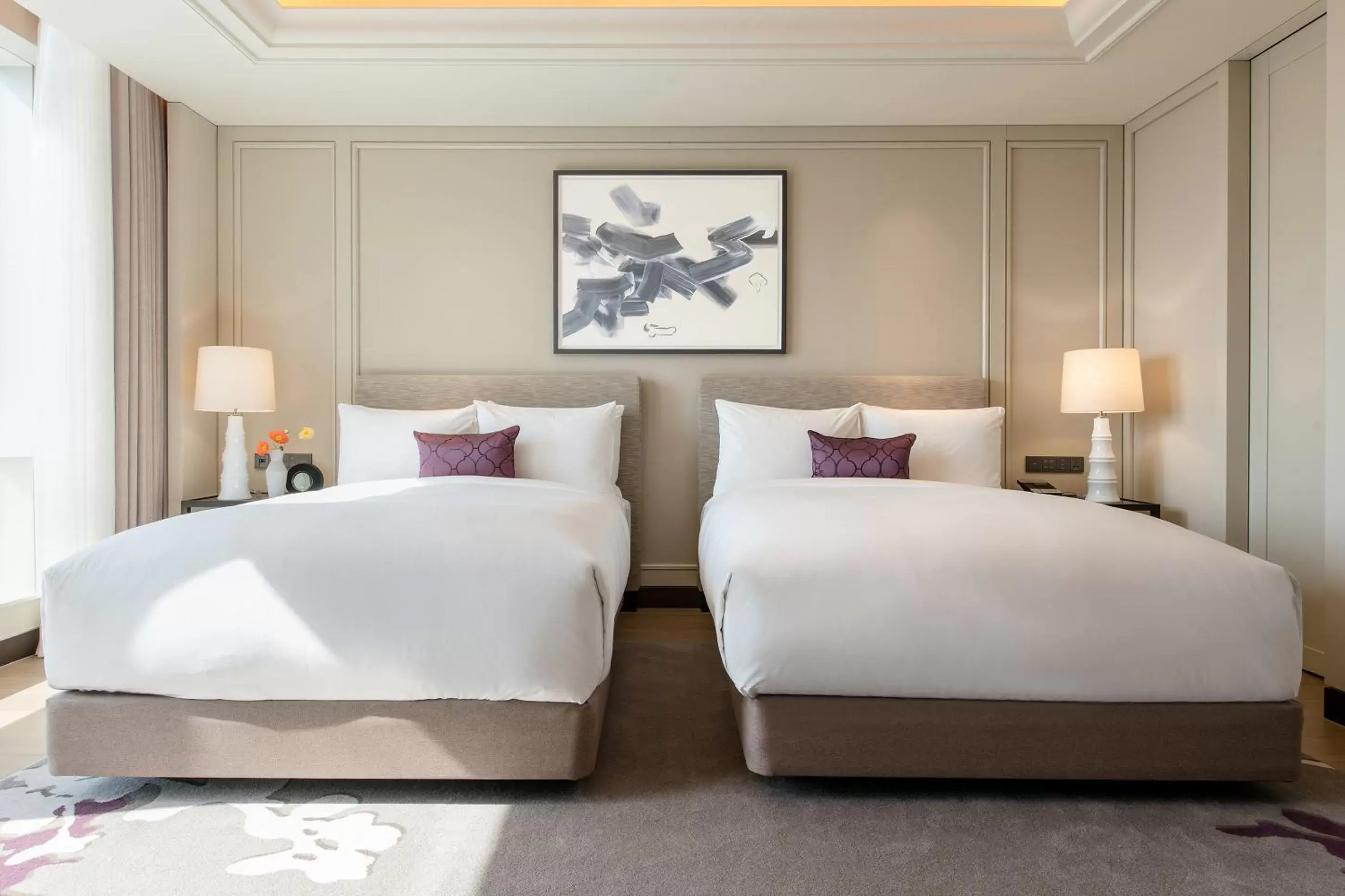 Deluxe Twin Room in Paradise City Deluxe Twin Room in Paradise City