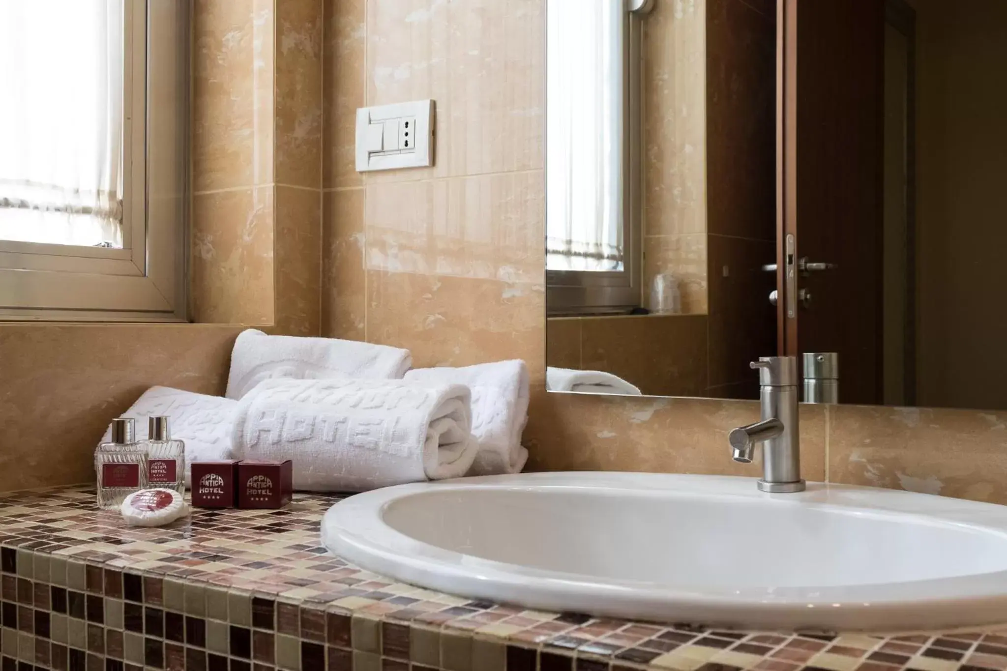 Bathroom in Appia Antica Hotel