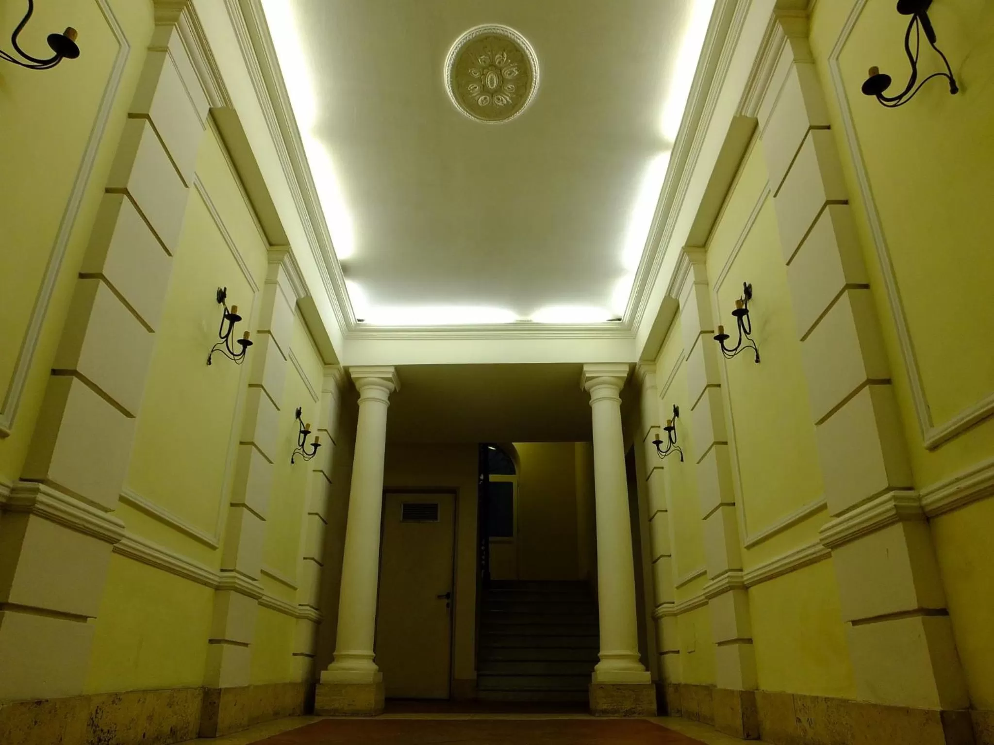 Facade/entrance in Zefiro Home