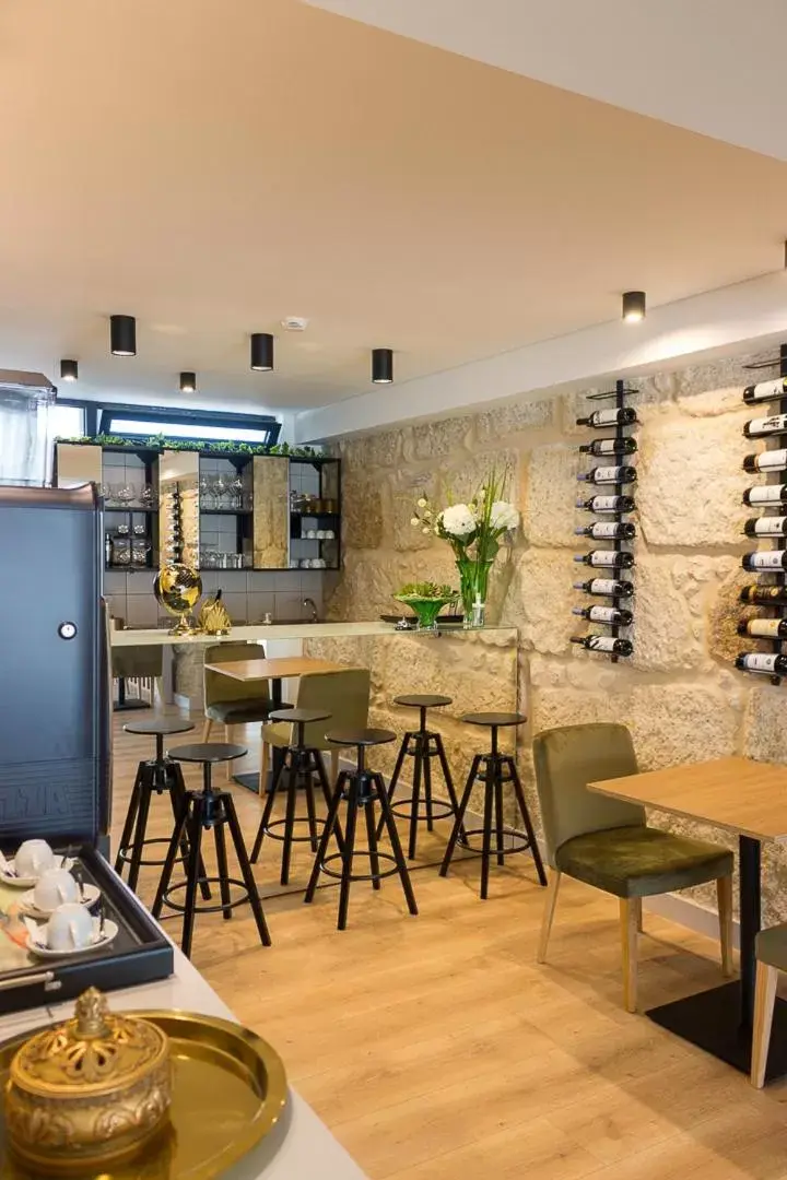Lounge or bar, Restaurant/Places to Eat in Ribeira House