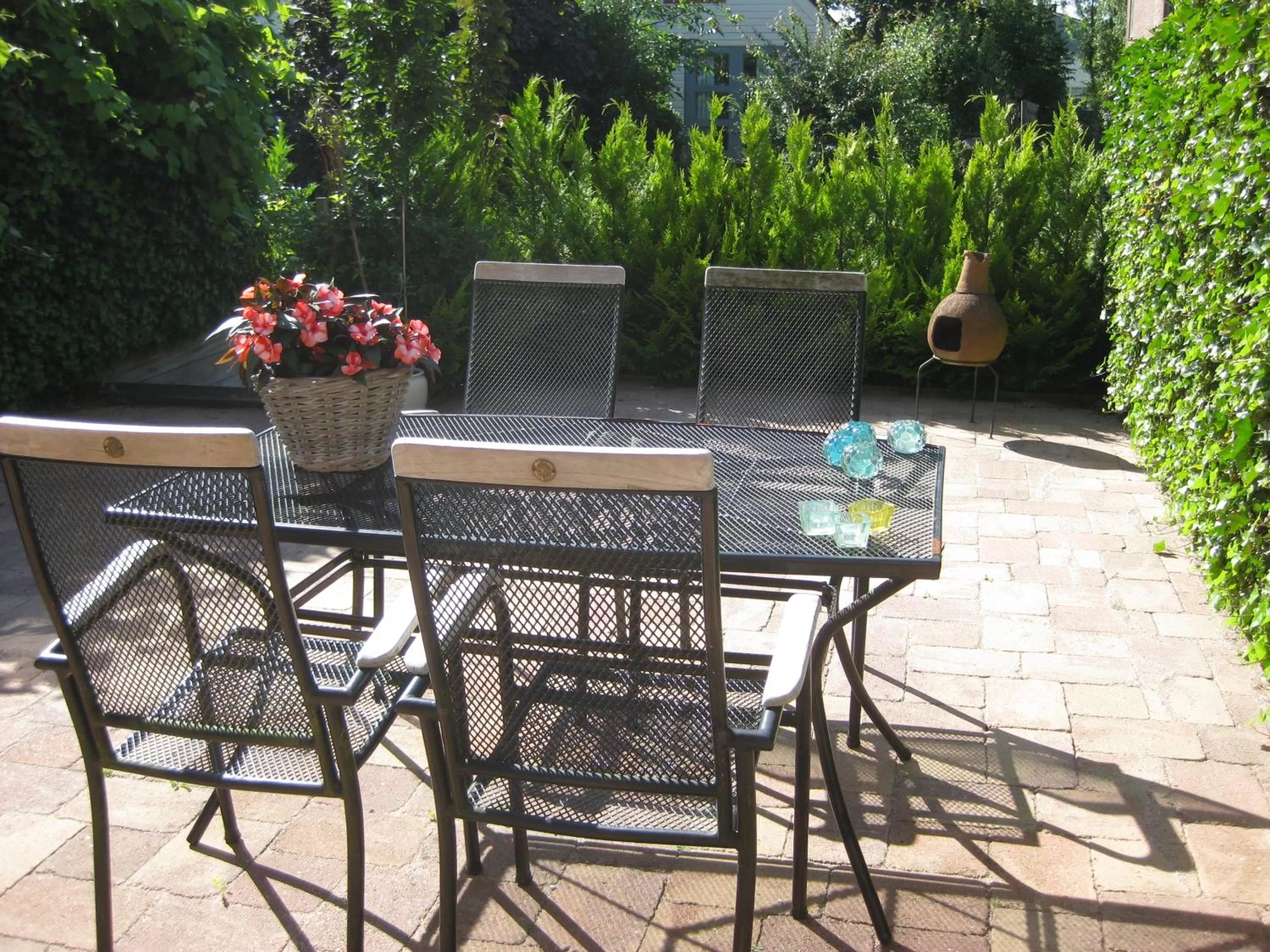 Garden, Patio/Outdoor Area in Quarenta Studio