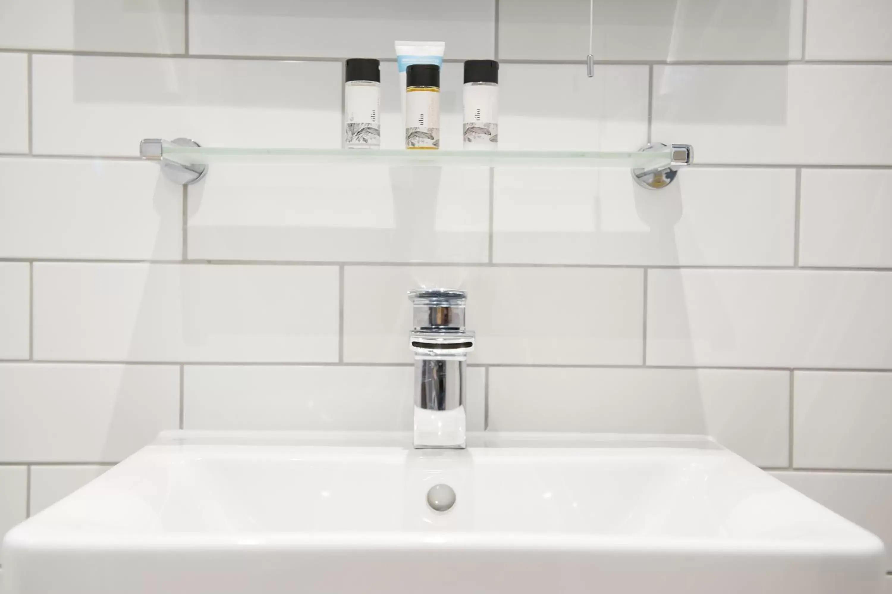 Bathroom in Toby Carvery Old Windsor by Innkeeper's Collection