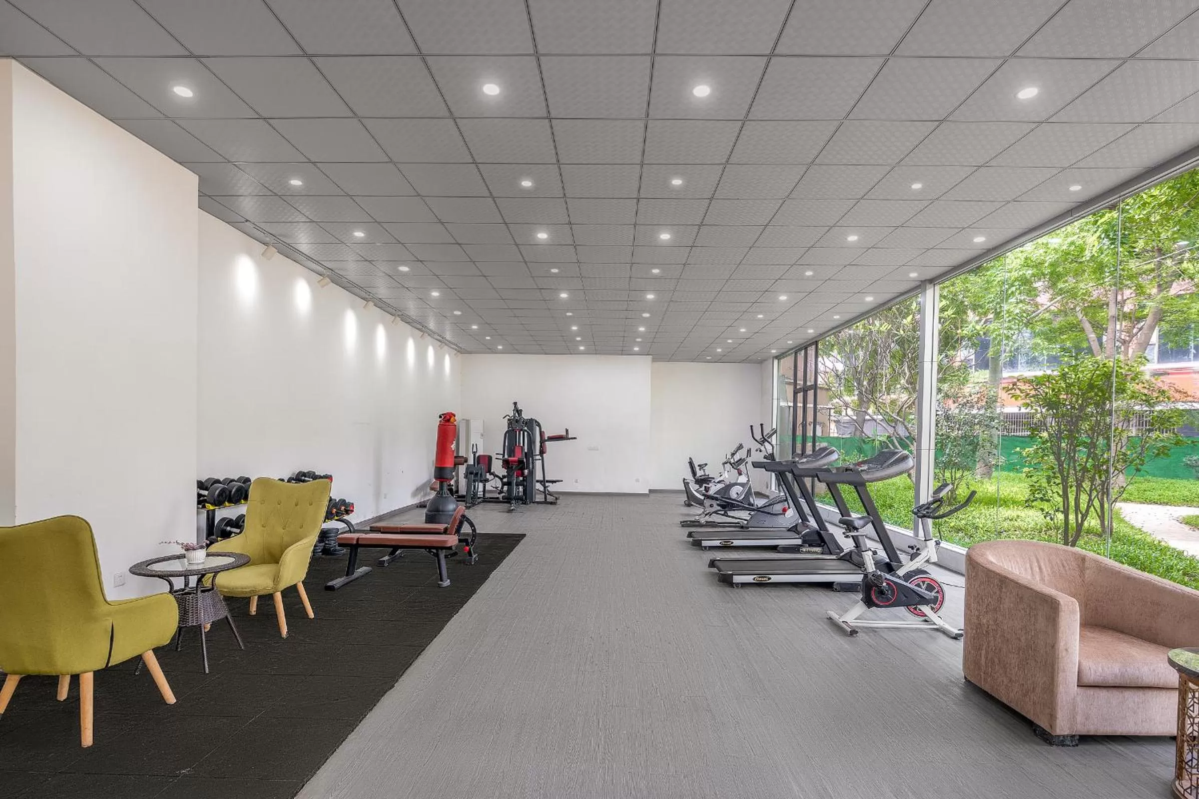 Fitness centre/facilities in Guangzhou Baiyun Airport Rejoice by Argyle Hotel Rehe Metro Exit B --Free shuttle bus is provided during the 138th Canton Fair